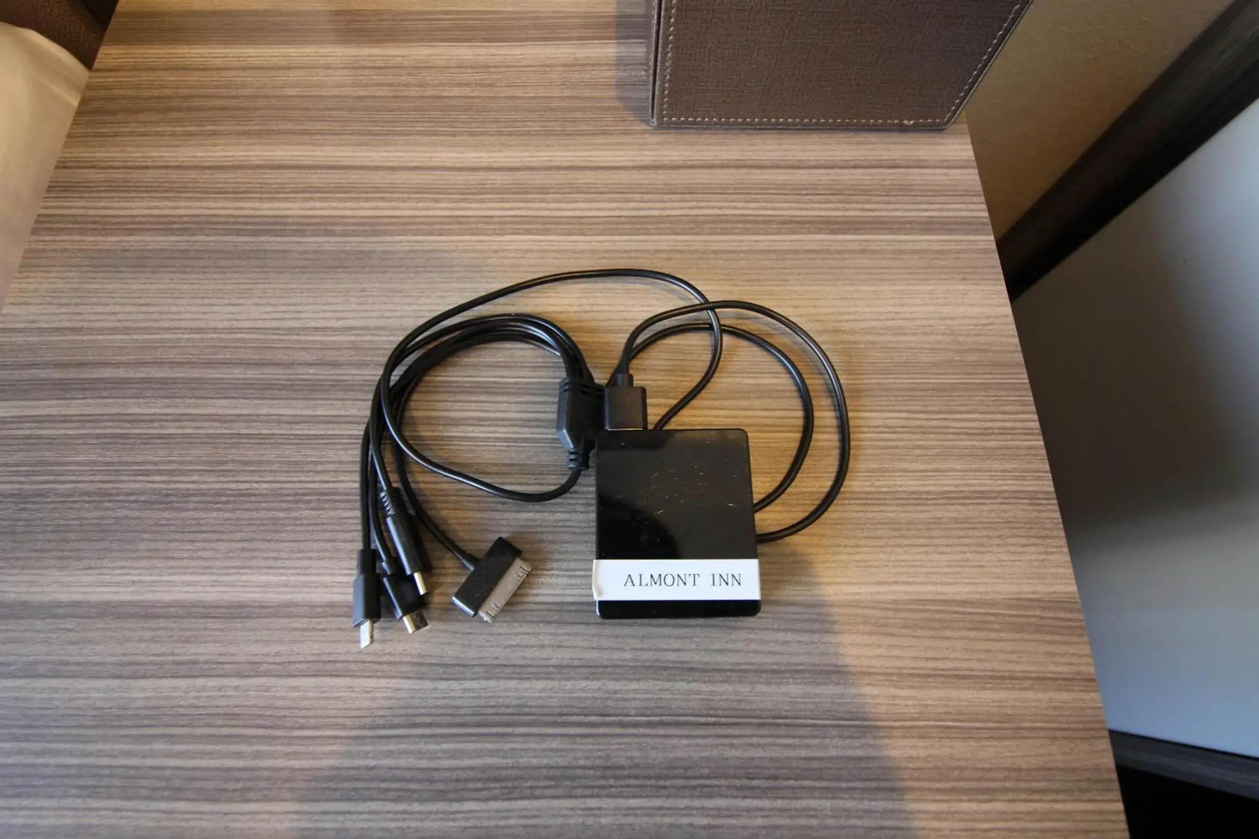 Photo of the whole room in Almont Inn Tokyo Nihonbashi Photo of the whole room in Almont Inn Tokyo Nihonbashi