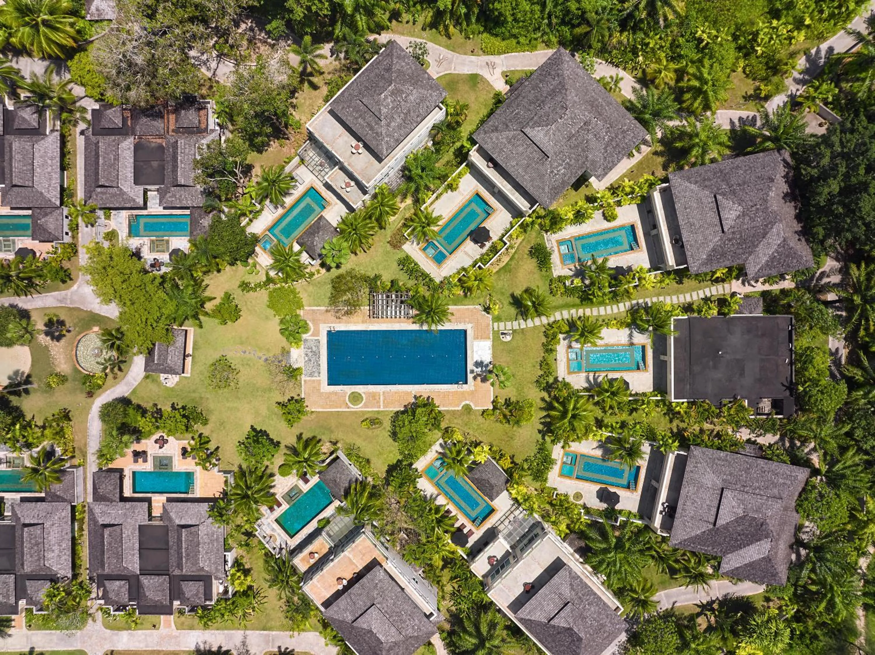 Swimming pool in ROBINSON KHAO LAK