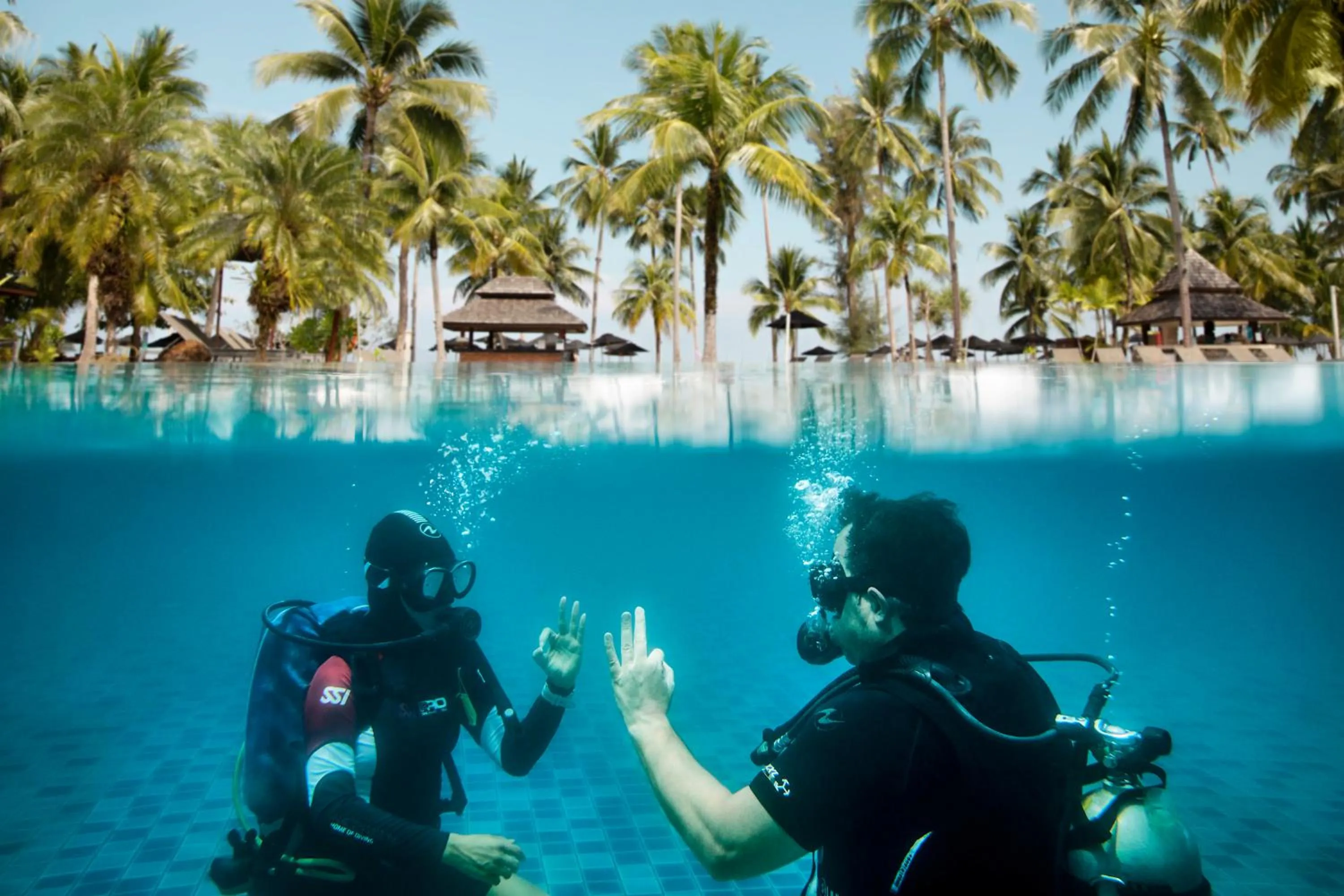 Diving in ROBINSON KHAO LAK