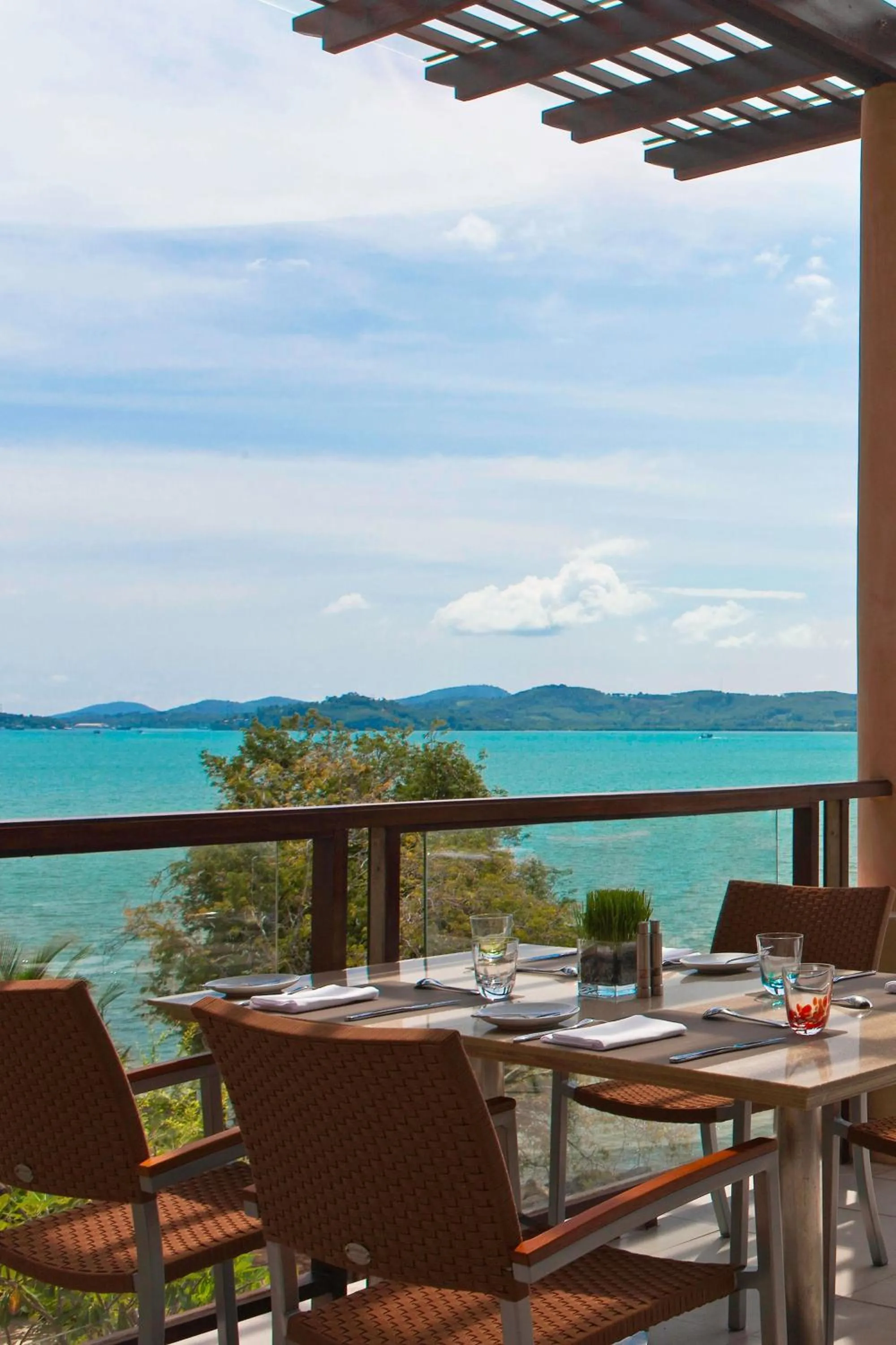Restaurant/places to eat in The Westin Siray Bay Resort & Spa, Phuket