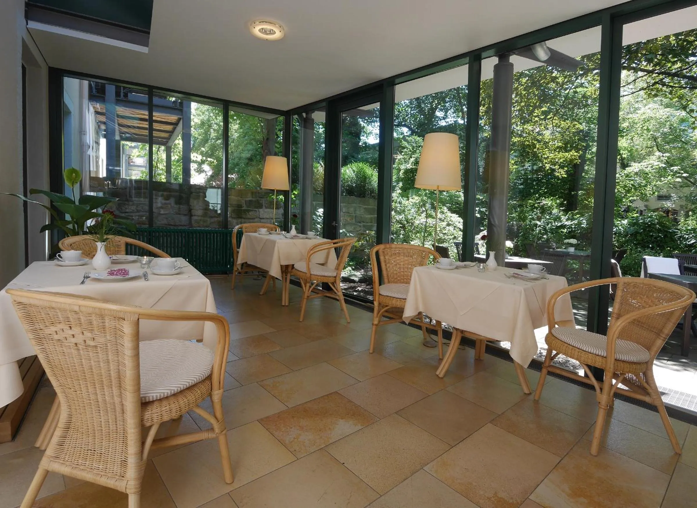 Buffet breakfast in Hotel Martha Dresden