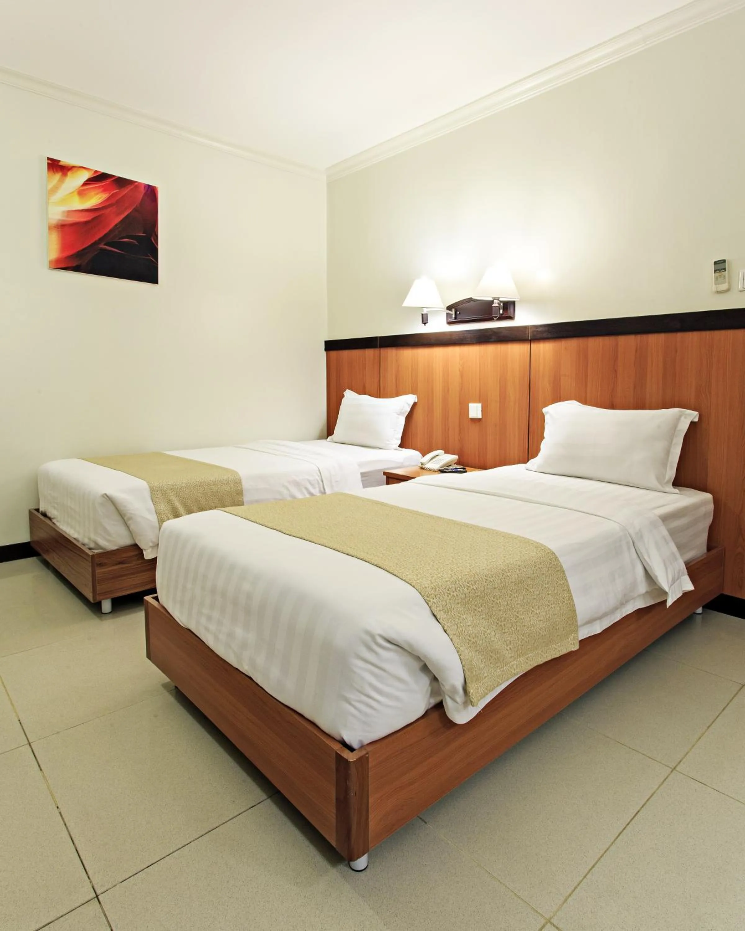 Photo of the whole room in The Orchard Cebu Hotel & Suites powered by Cocotel