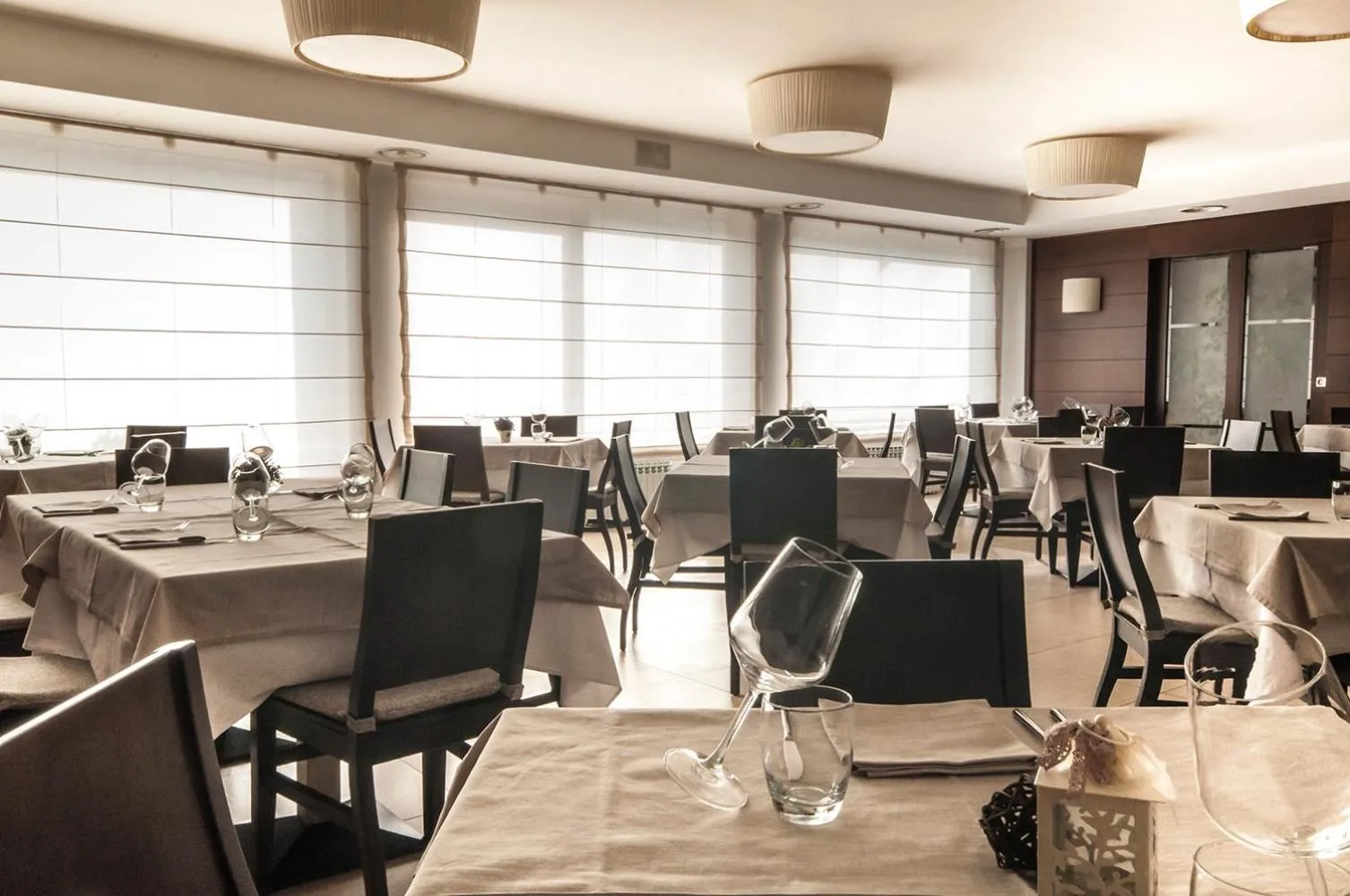 Restaurant/places to eat in Hotel Maloia