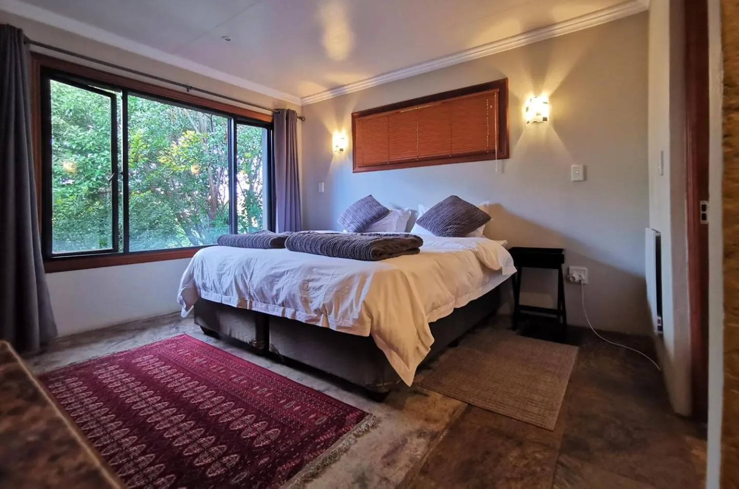 View (from property/room), Bed in Moonflower Cottages