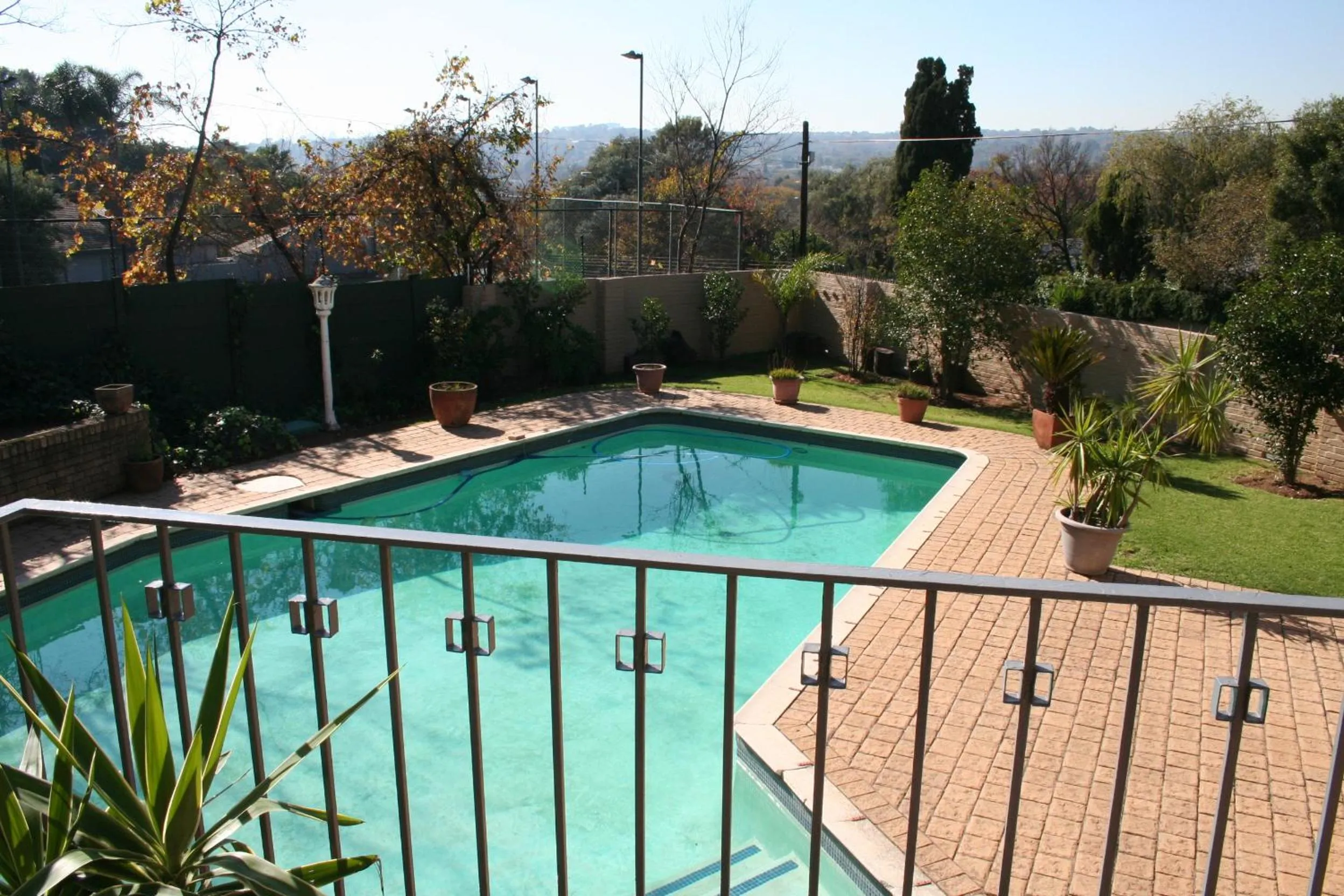Pool view in Moonflower Cottages