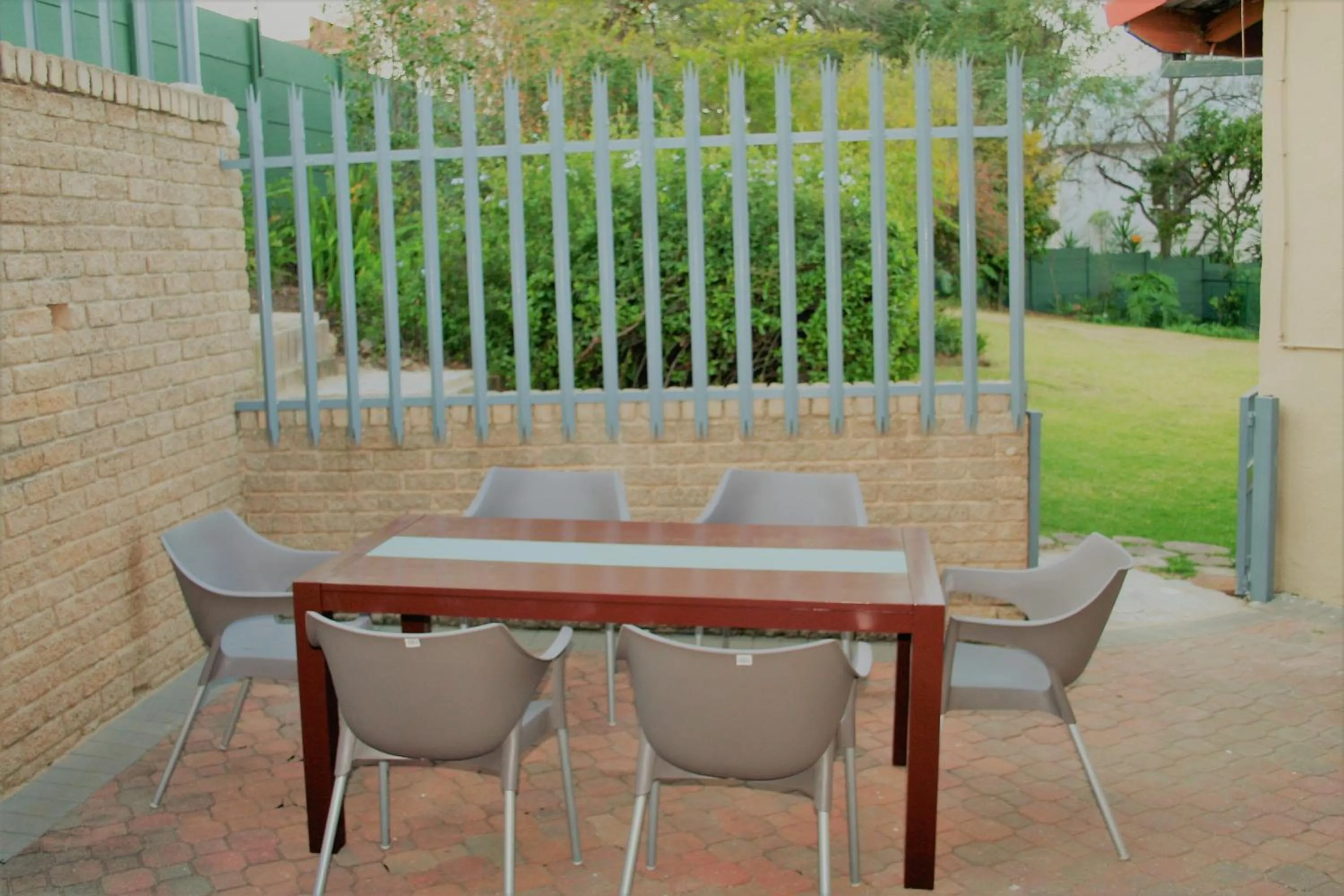 BBQ facilities in Moonflower Cottages