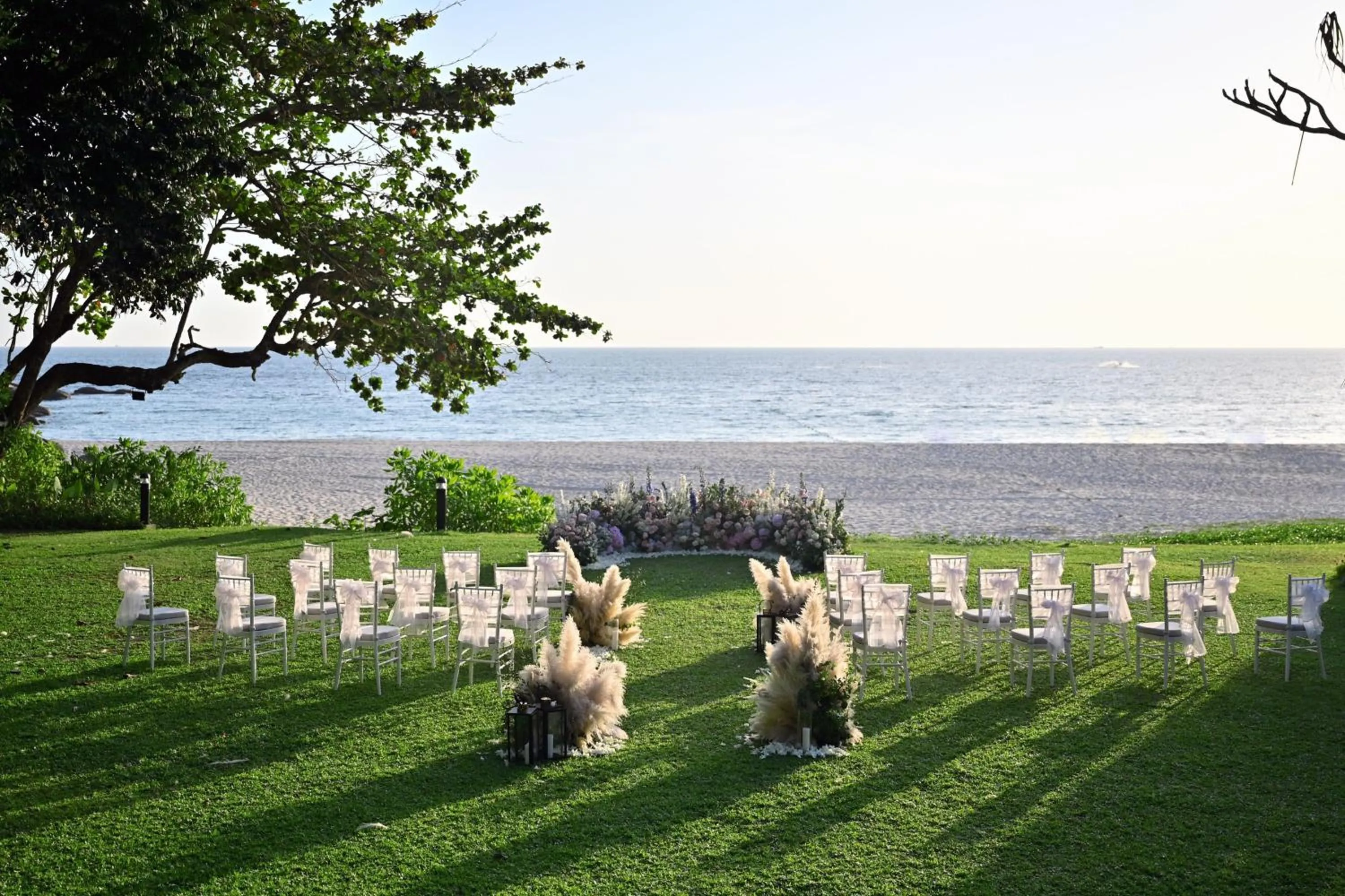 Banquet/Function facilities in Le Meridien Phuket Beach Resort