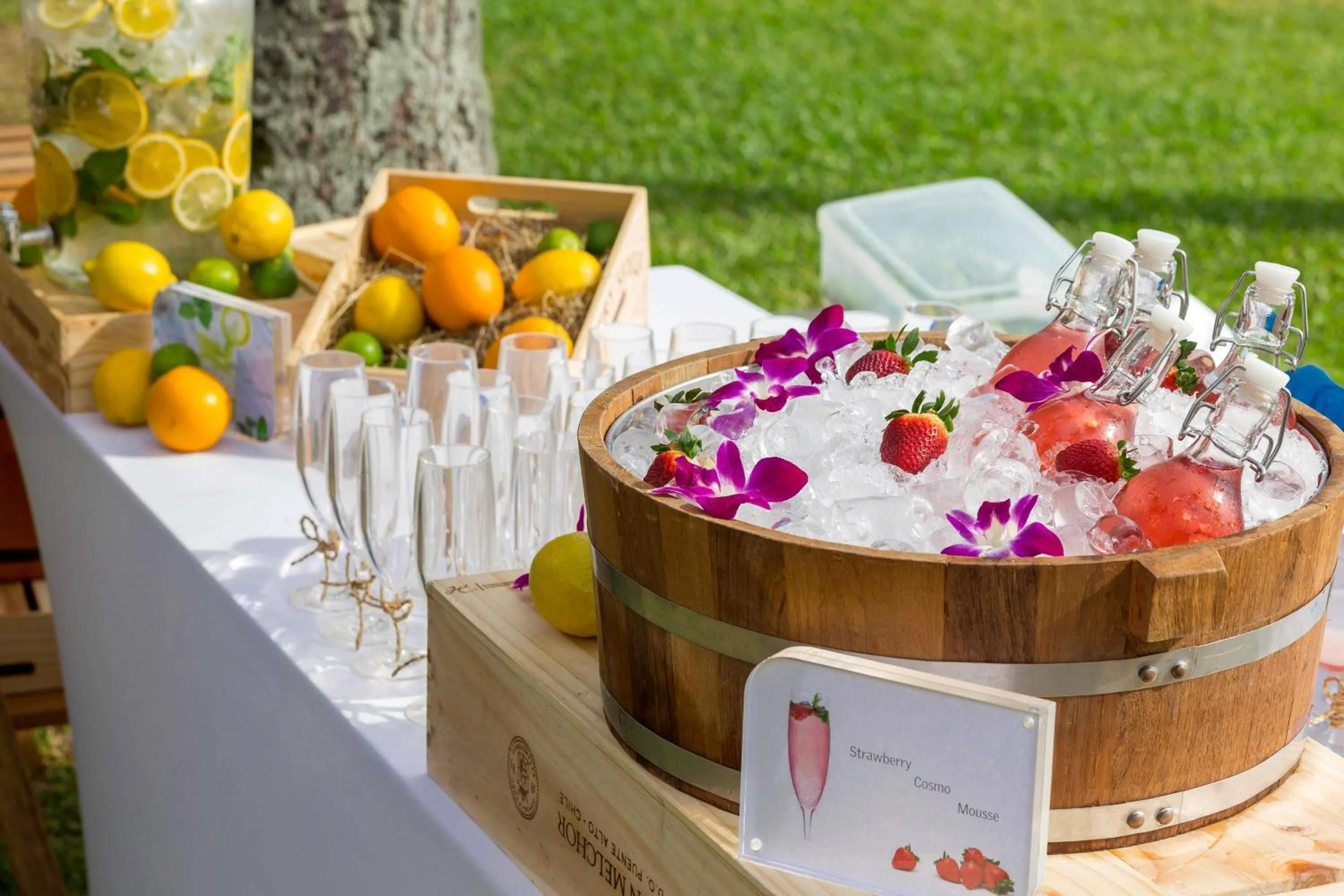 Banquet/Function facilities in Le Meridien Phuket Beach Resort