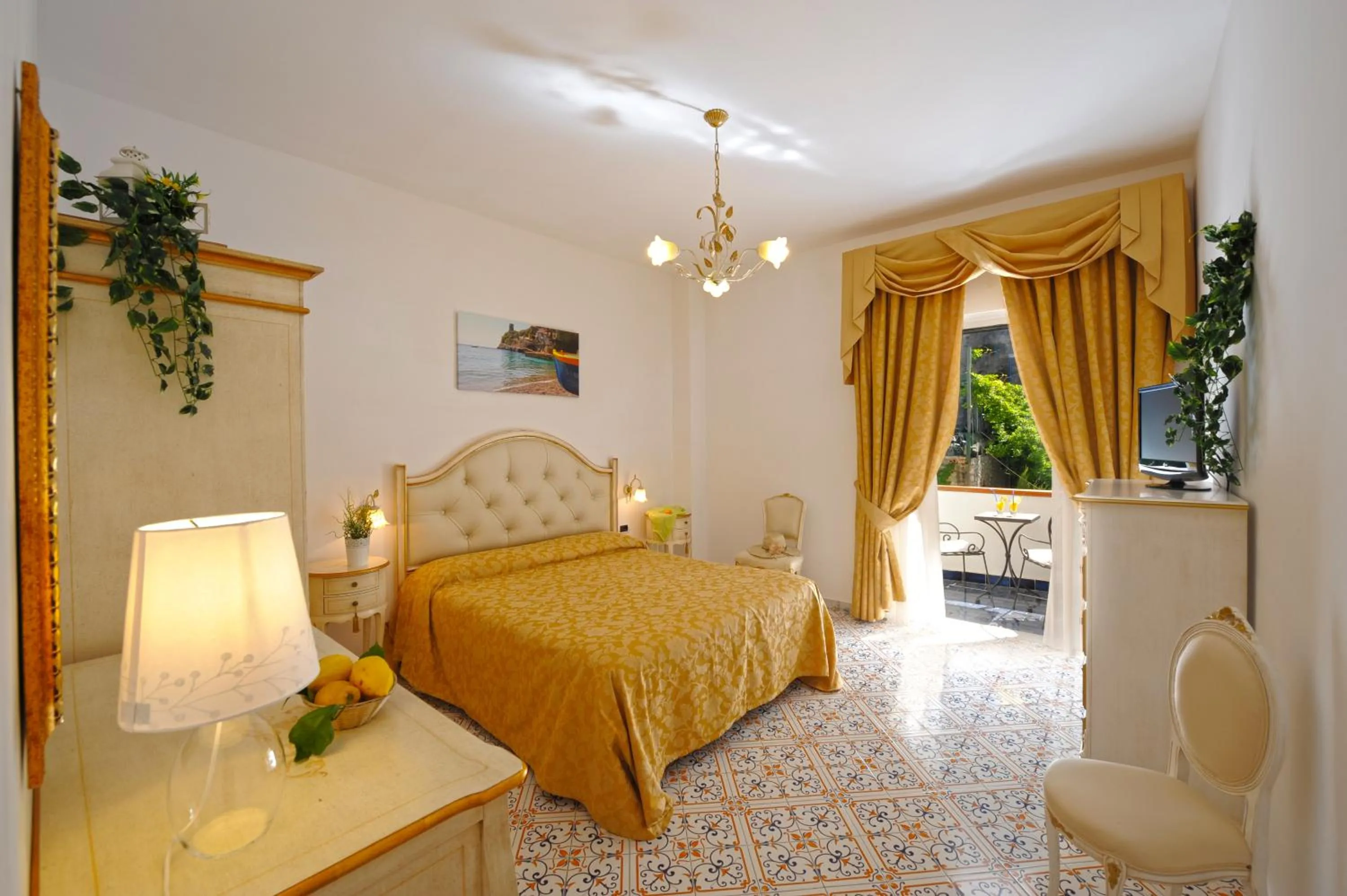 Photo of the whole room, Bed in Hotel La Conchiglia