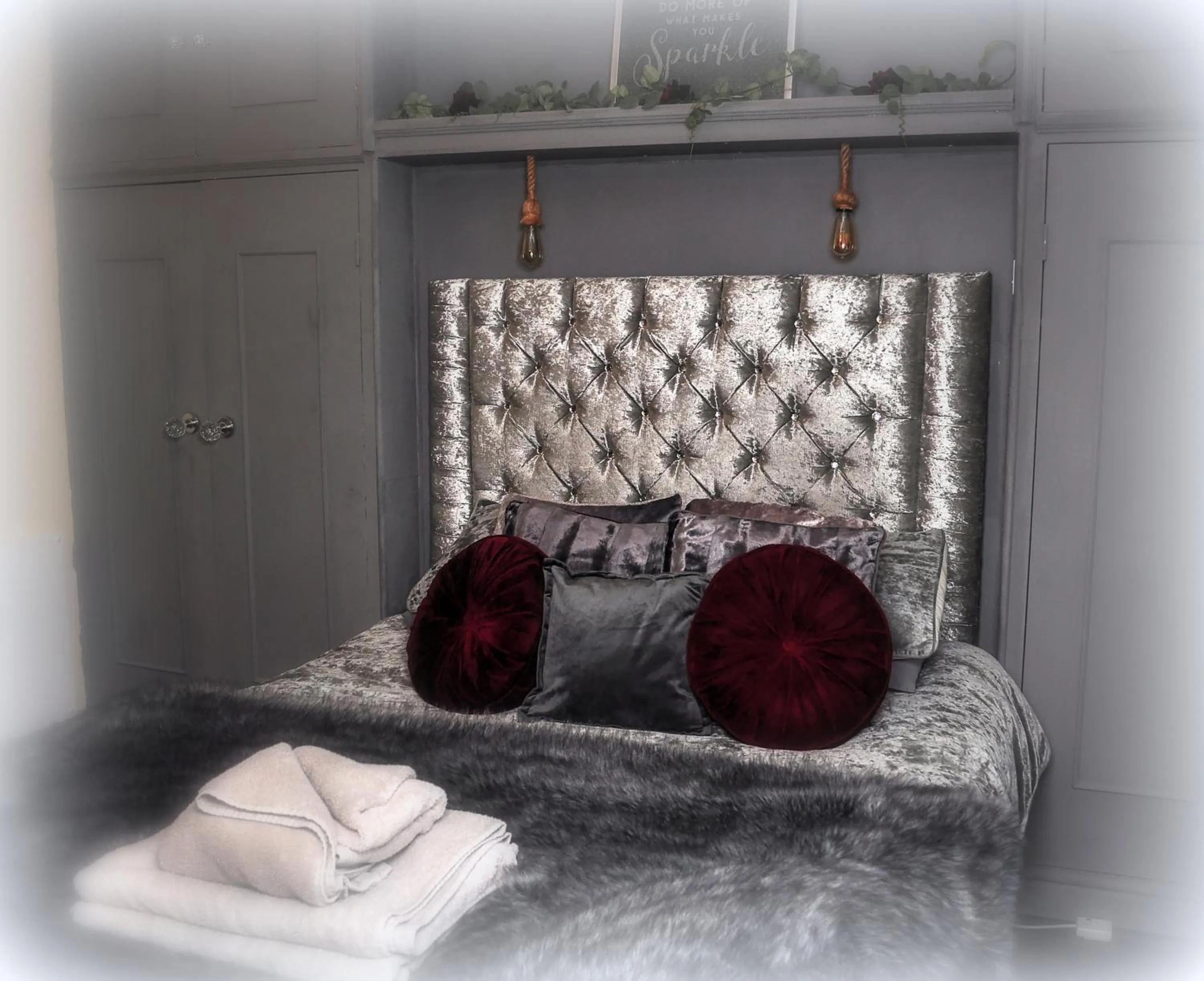 Bed in Peniarth arms