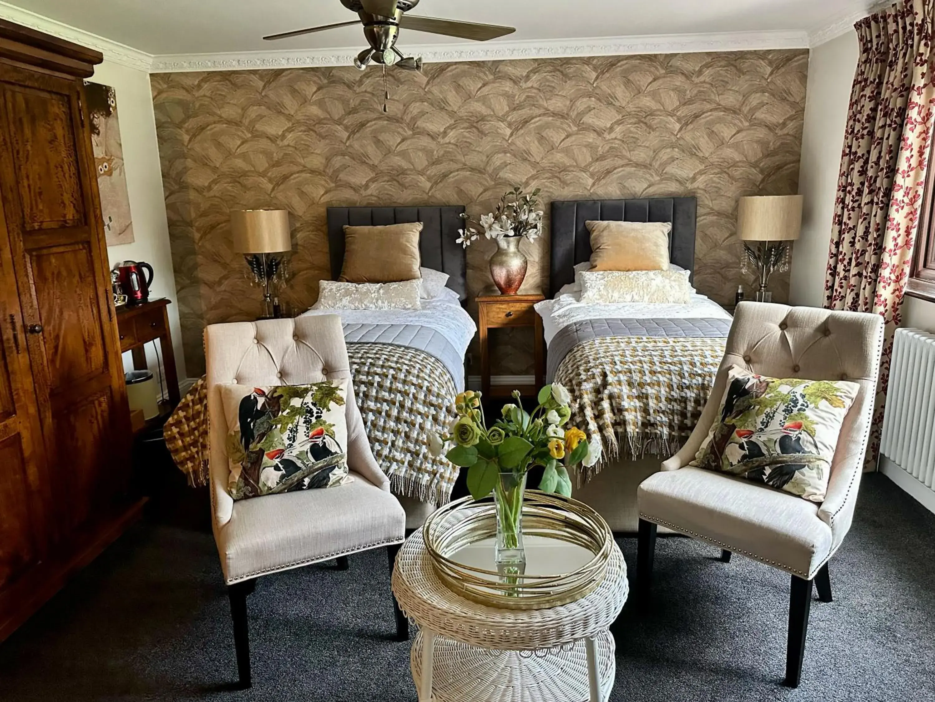 Twin Room in Beechwood B and B Twin Room in Beechwood B and B