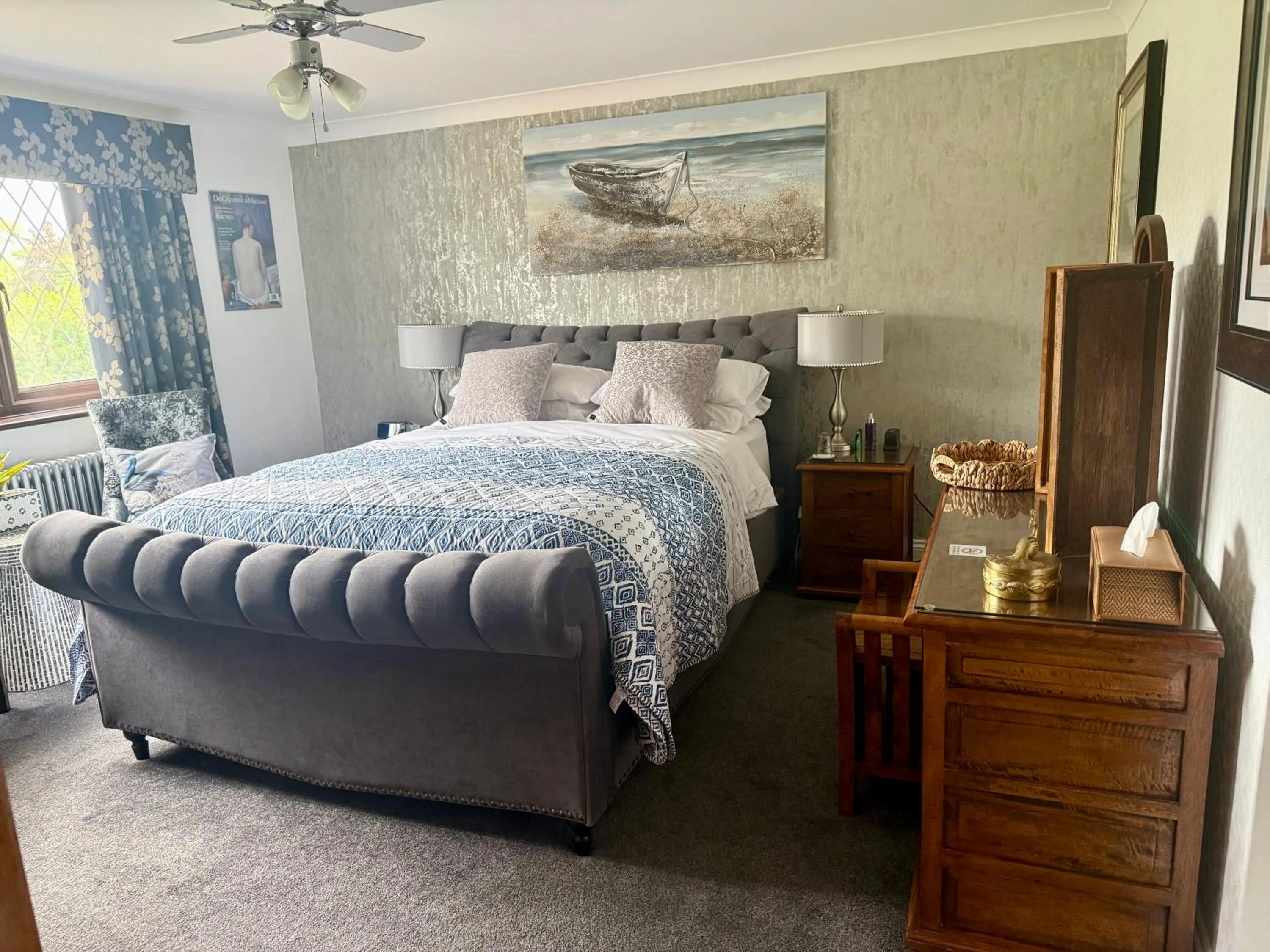 Bed in Beechwood B and B