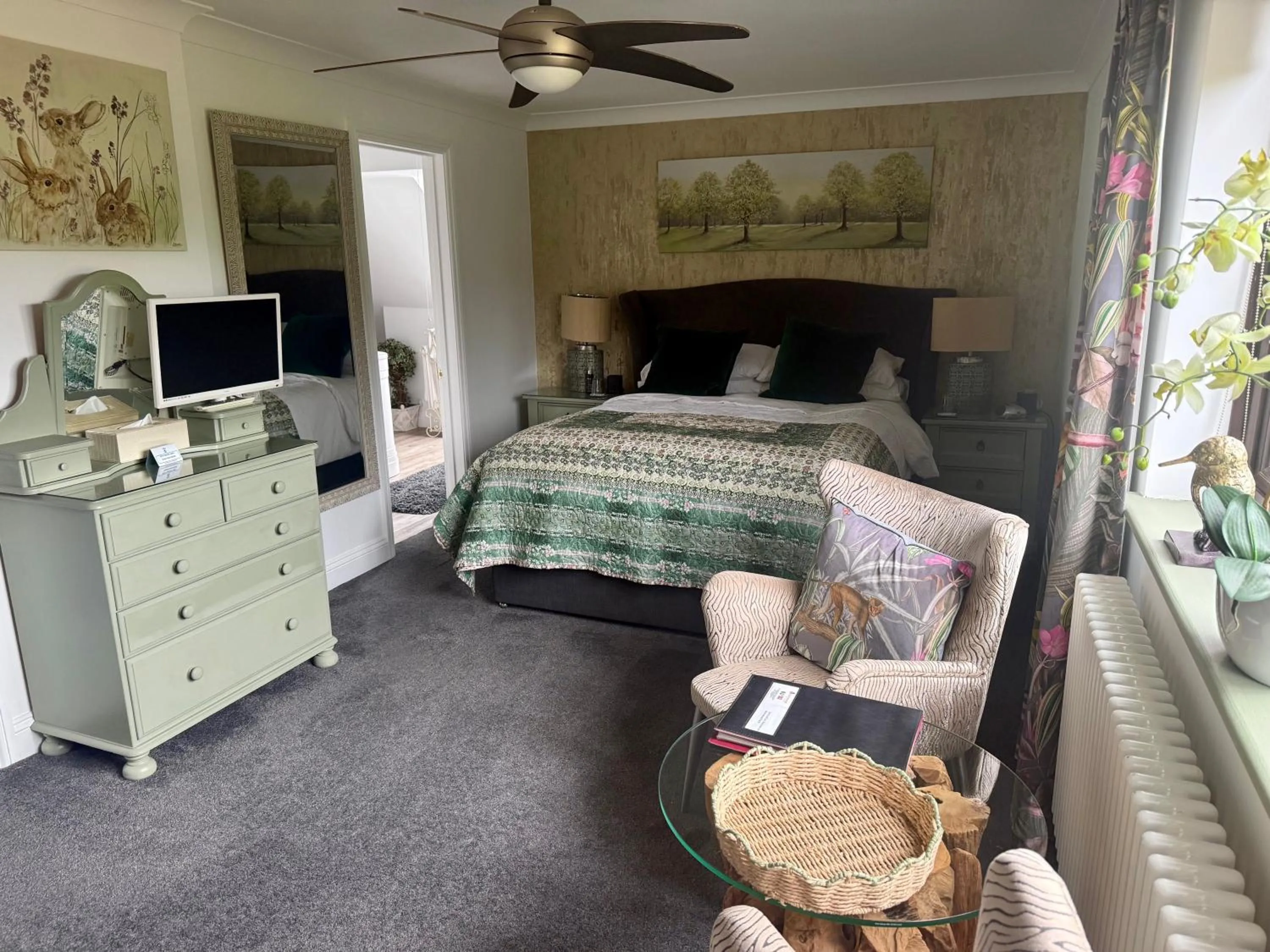 Bed in Beechwood B and B