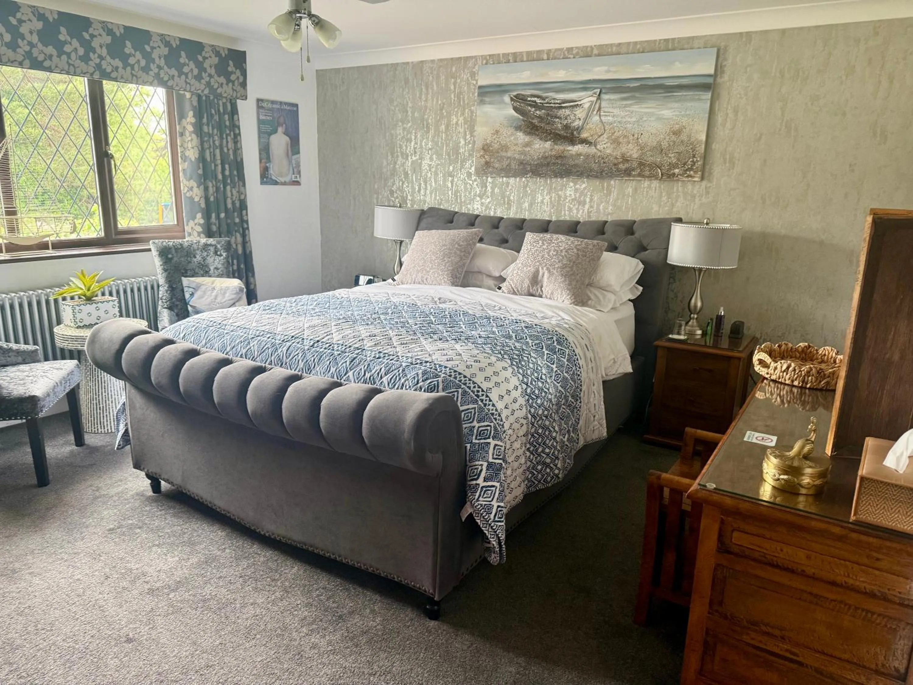 Bed in Beechwood B and B