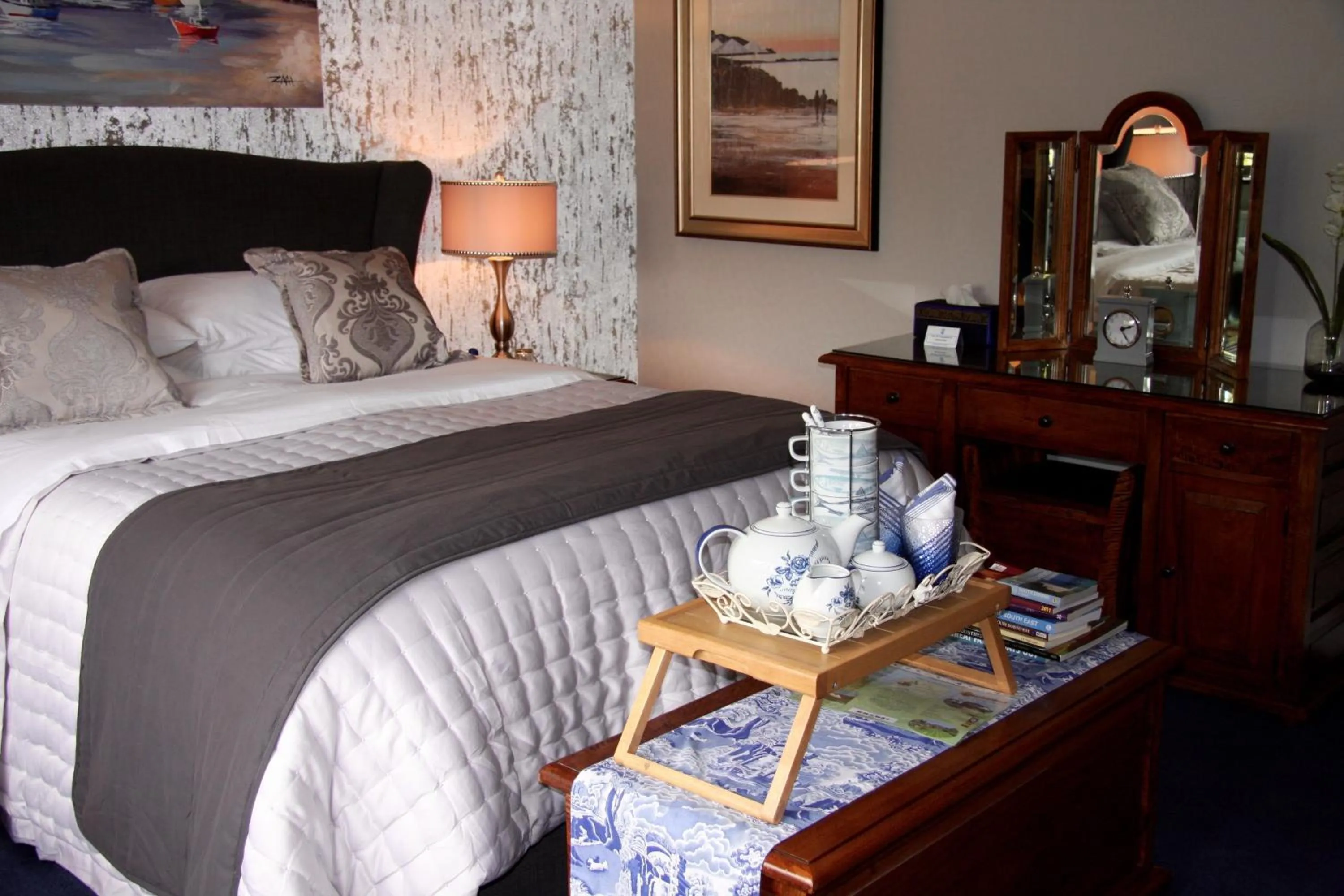 Bed in Beechwood B and B