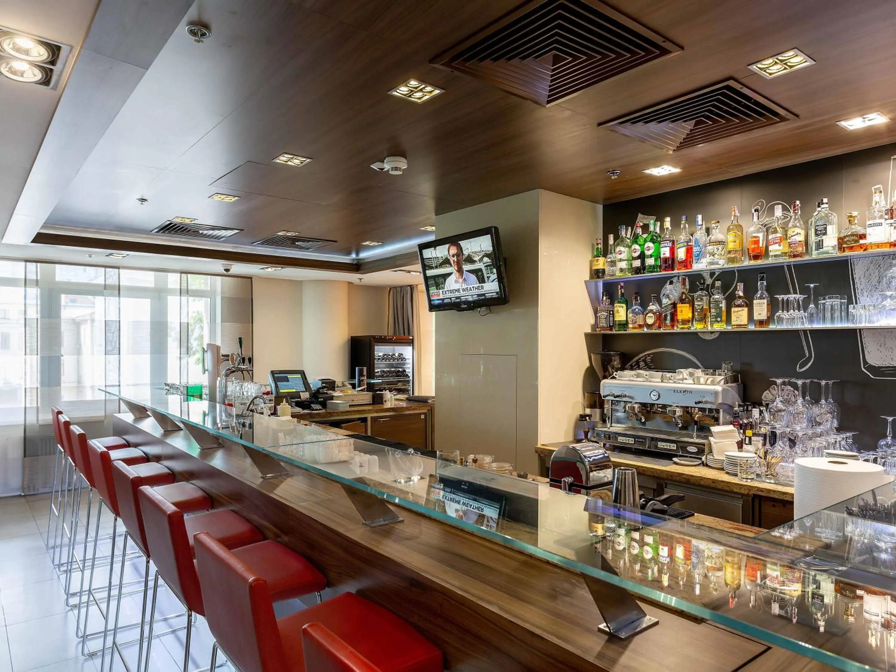 Lounge or bar in ibis Kyiv City Center