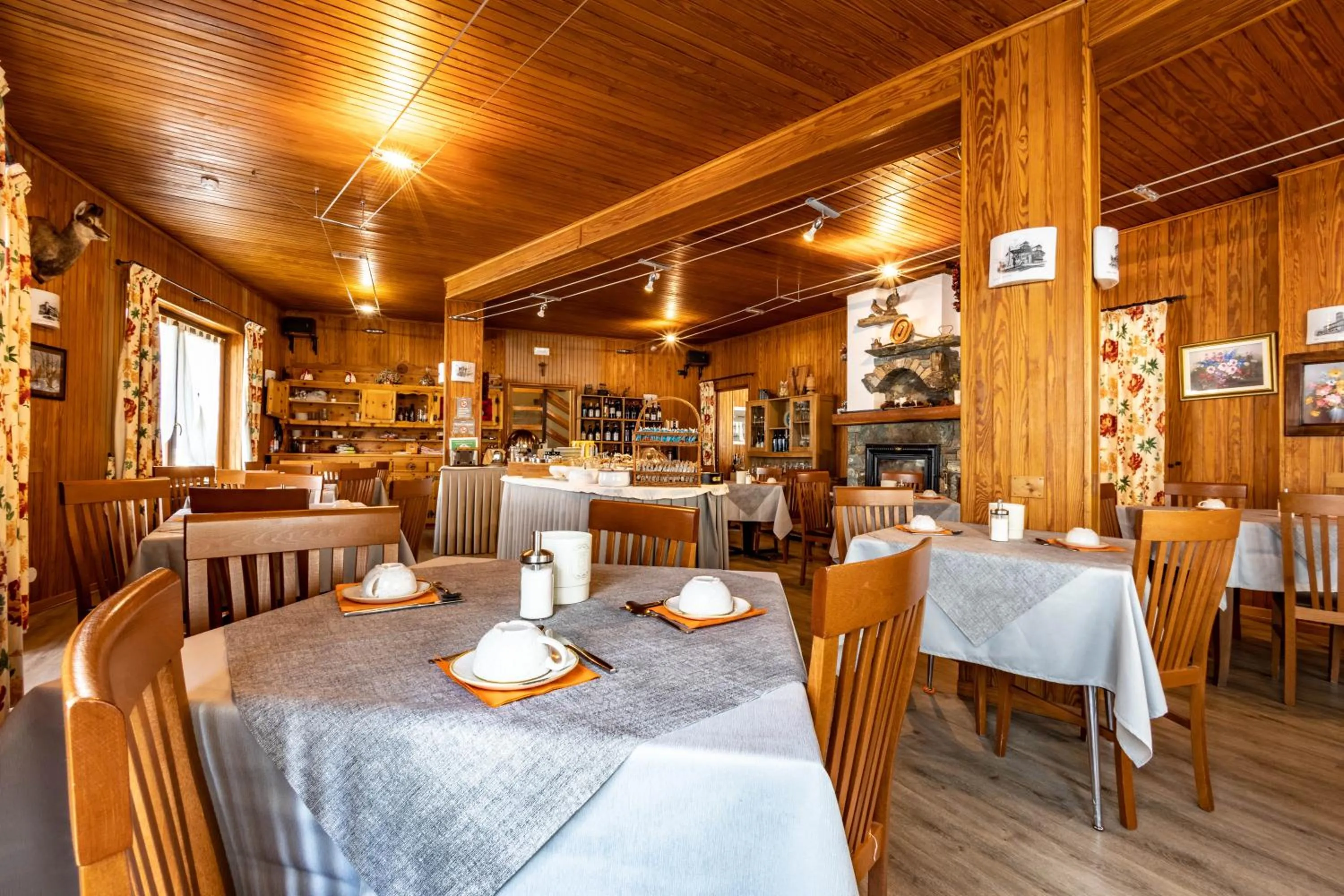 Breakfast in Hotel Le Campagnol