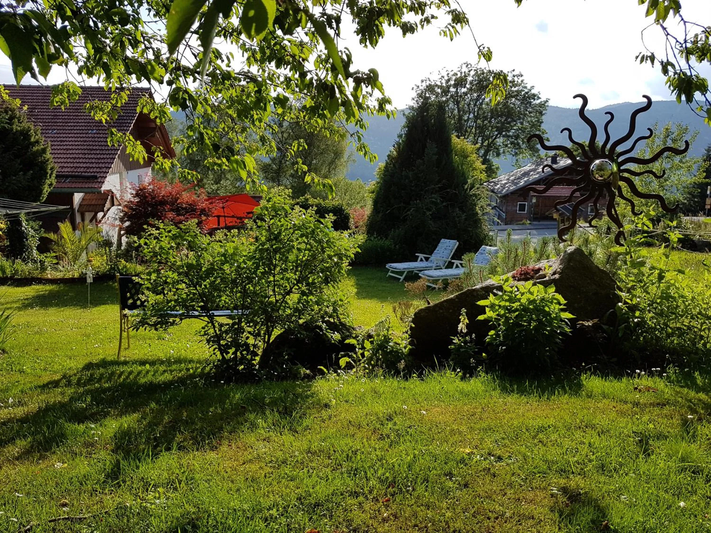 Garden in Ferienwohnung Dersch