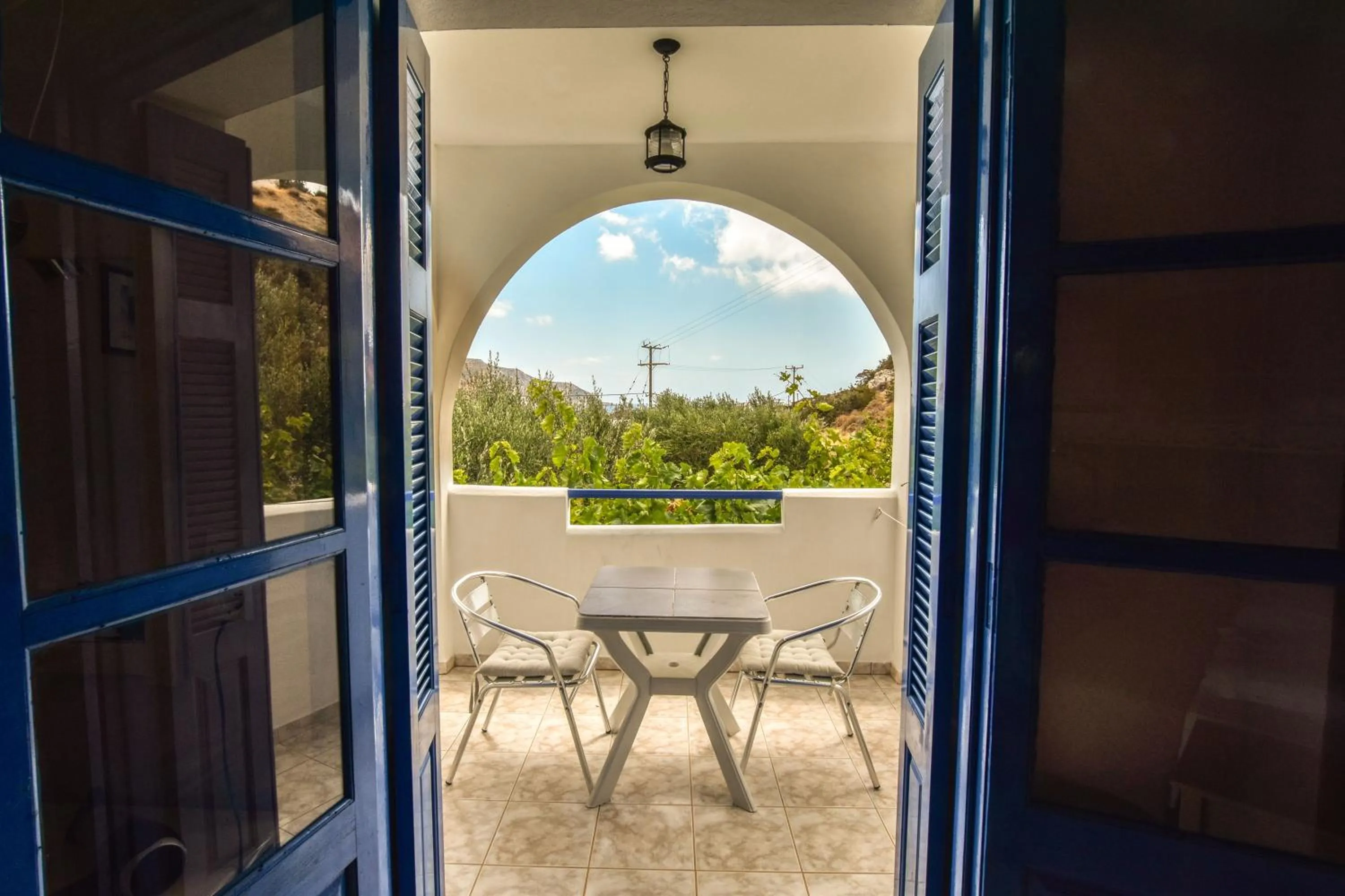 Vardes Hotel Studios