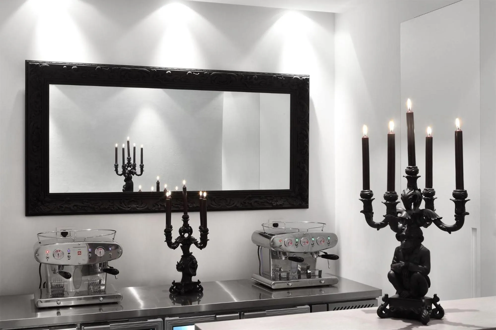 Decorative detail in La Suite Boutique Hotel