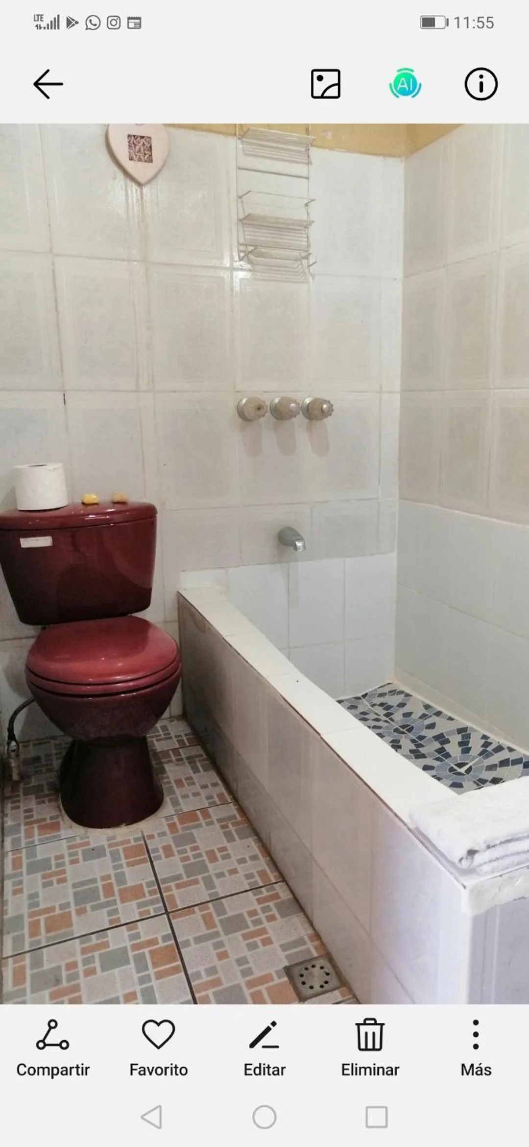 Bathroom in Hotel Chalet