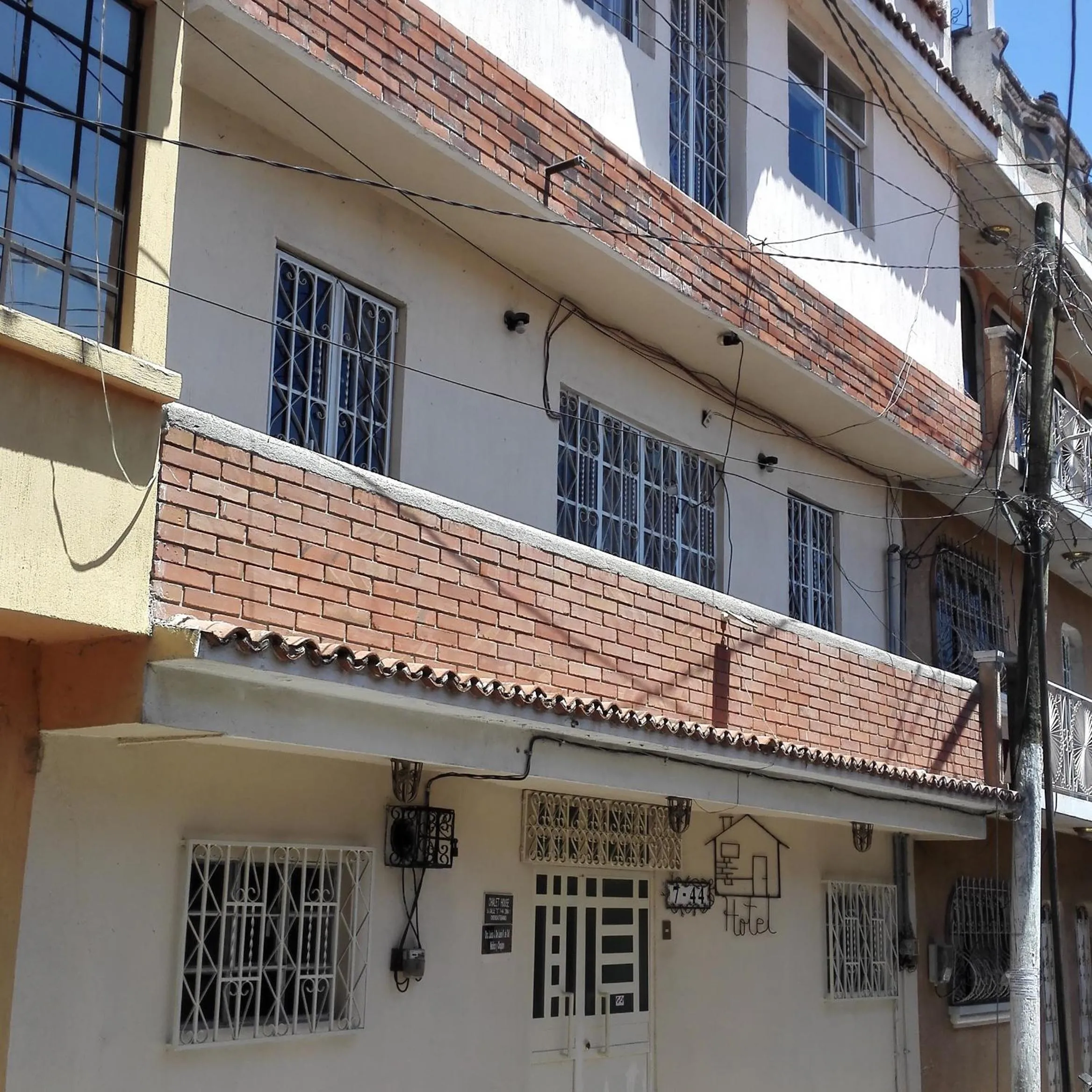 Facade/entrance in Hotel Chalet