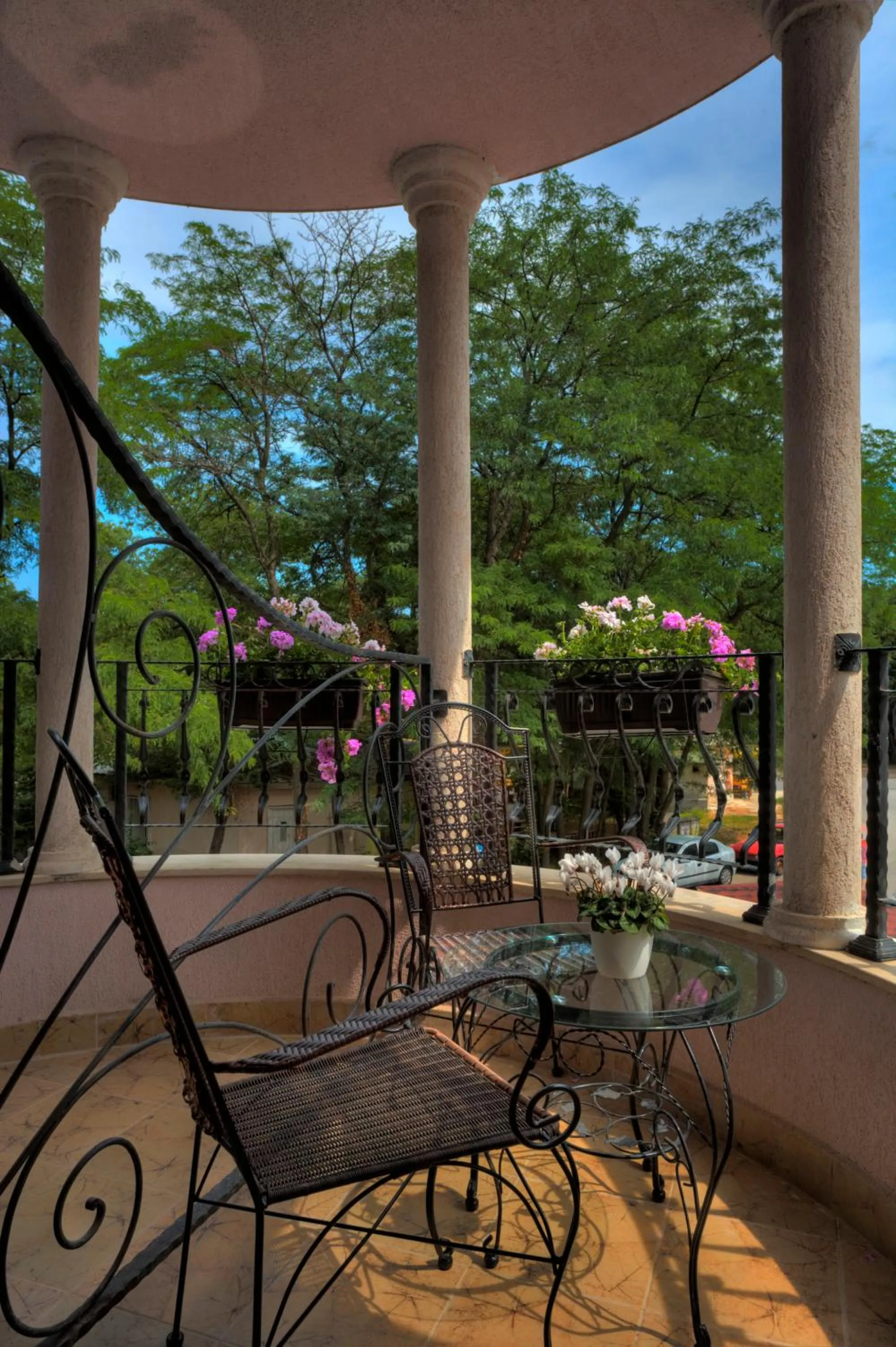 Patio in Kristel Hotel