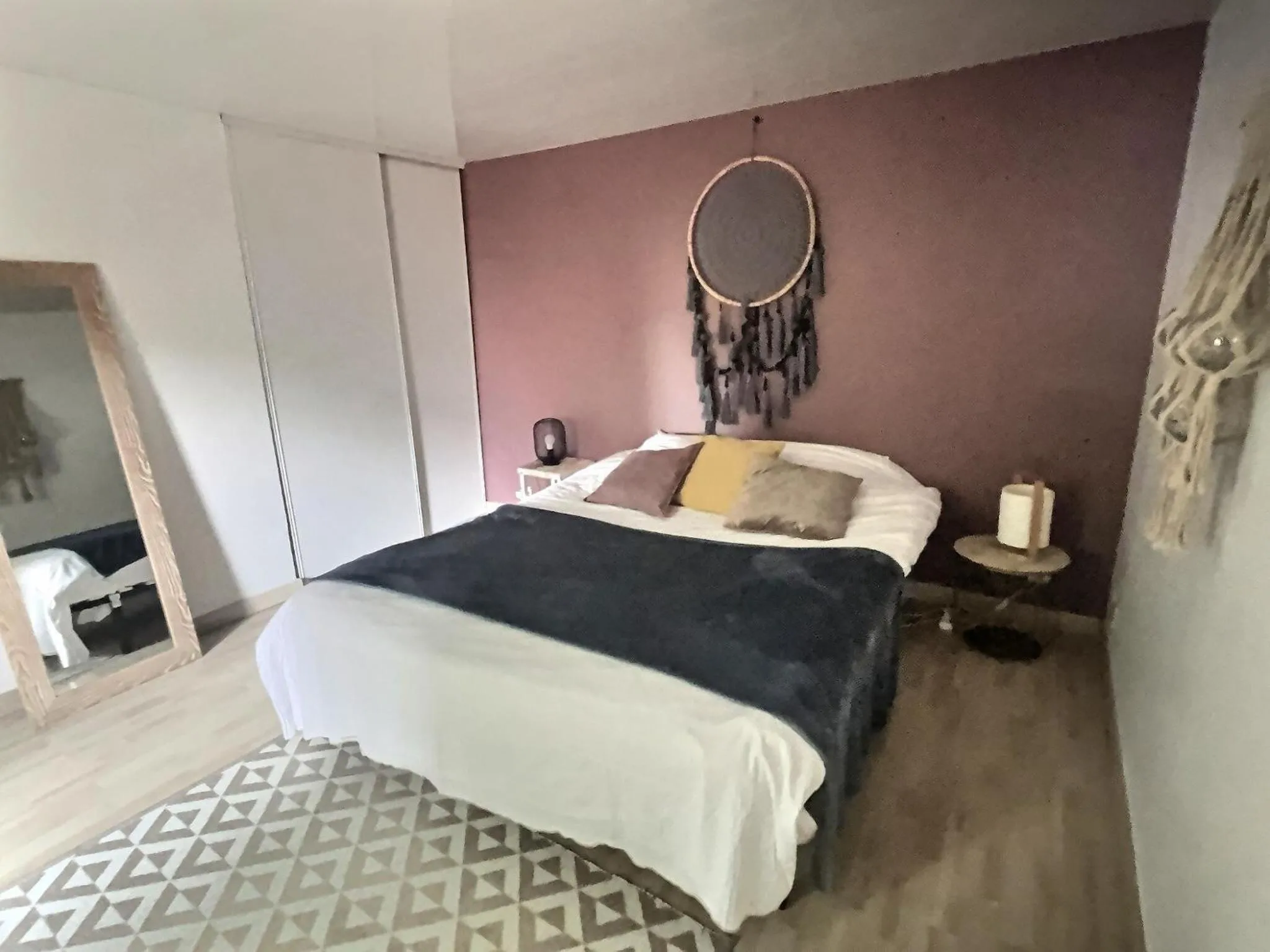 Bed in Le Grandthille