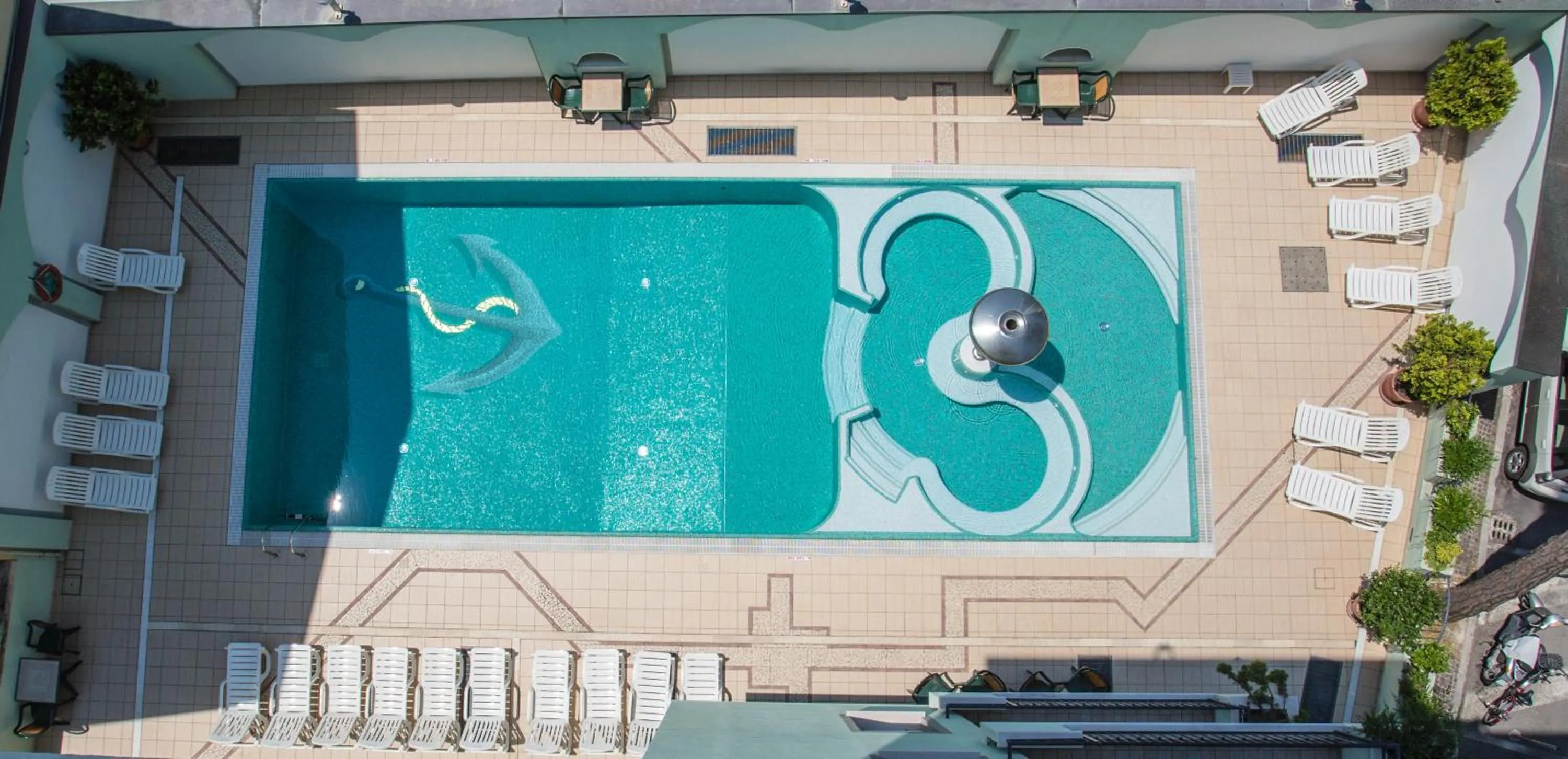 Ancora Hotel & Residence