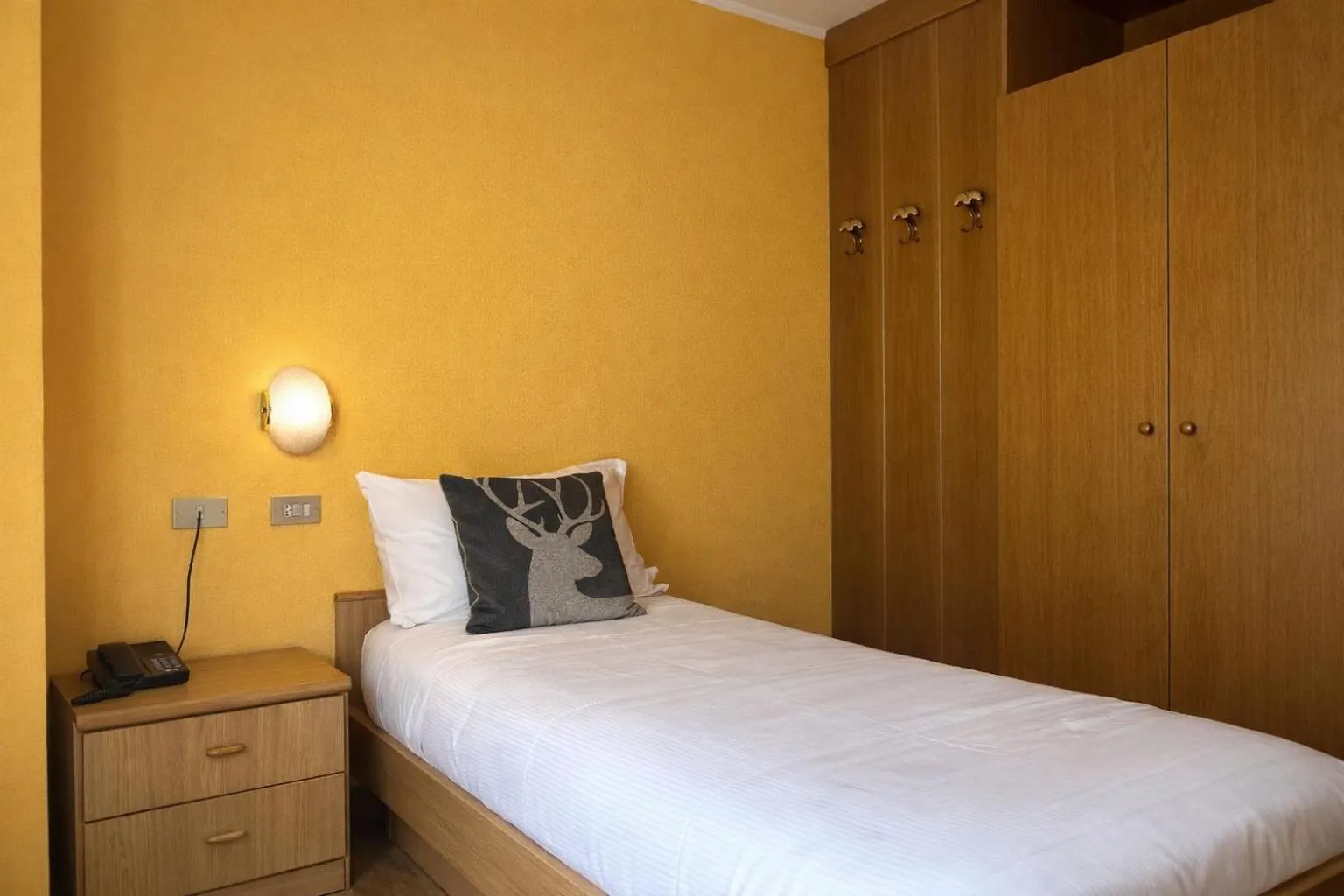 Bed in Hotel Rododendro Val di Fassa