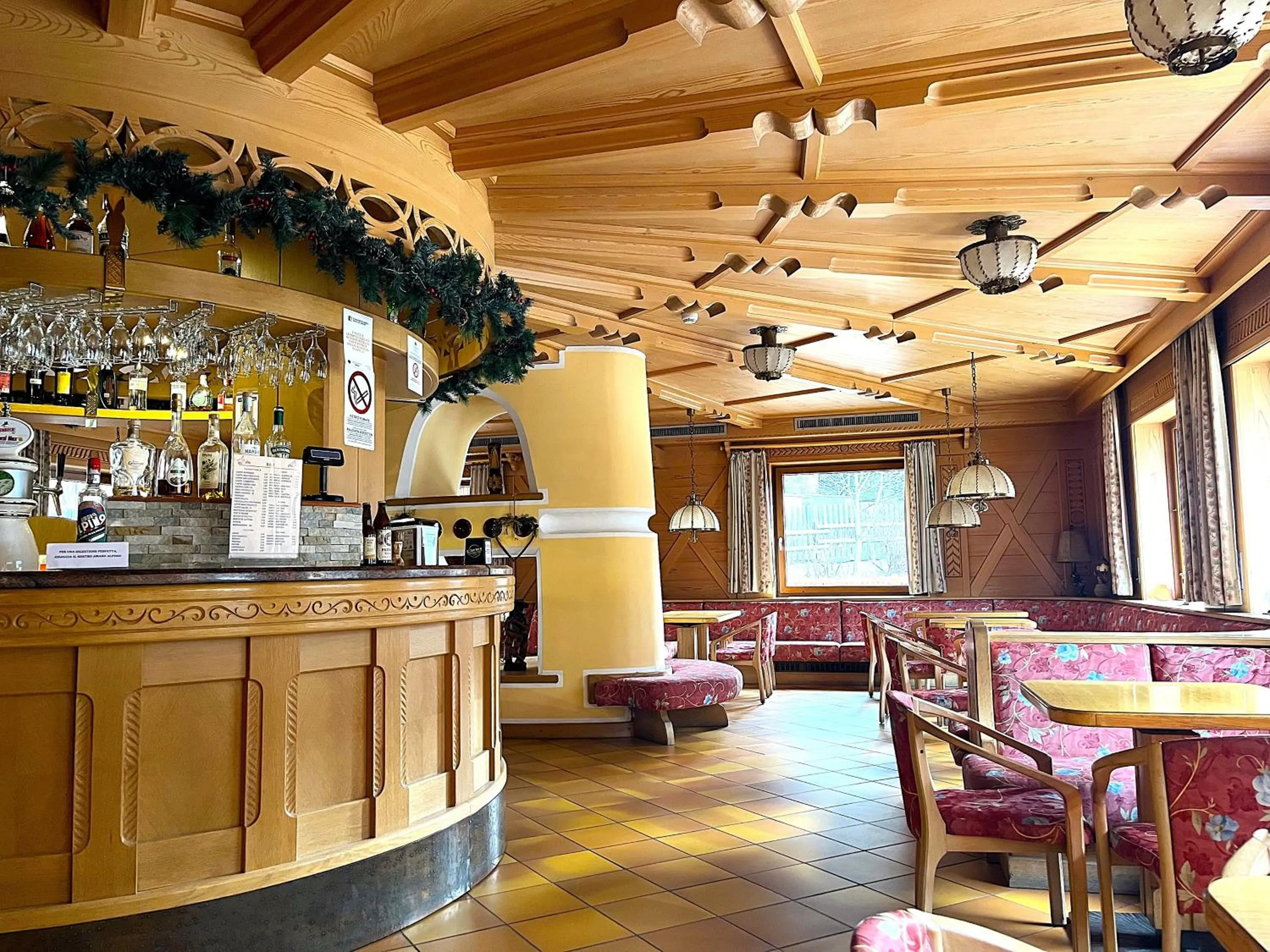 Restaurant/places to eat in Hotel Rododendro Val di Fassa