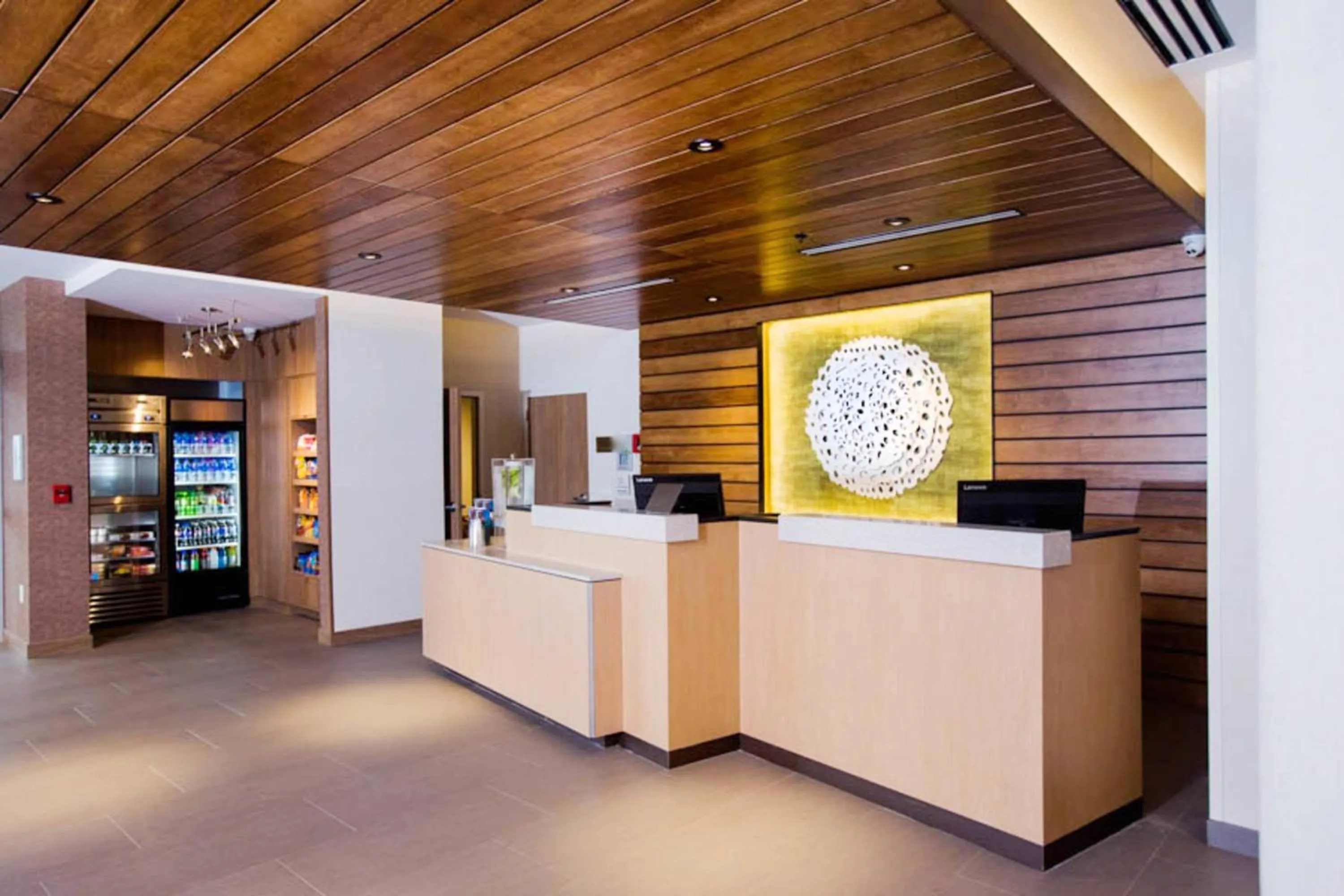 Lobby or reception in Fairfield Inn & Suites by Marriott Philadelphia Broomall/Newtown Square