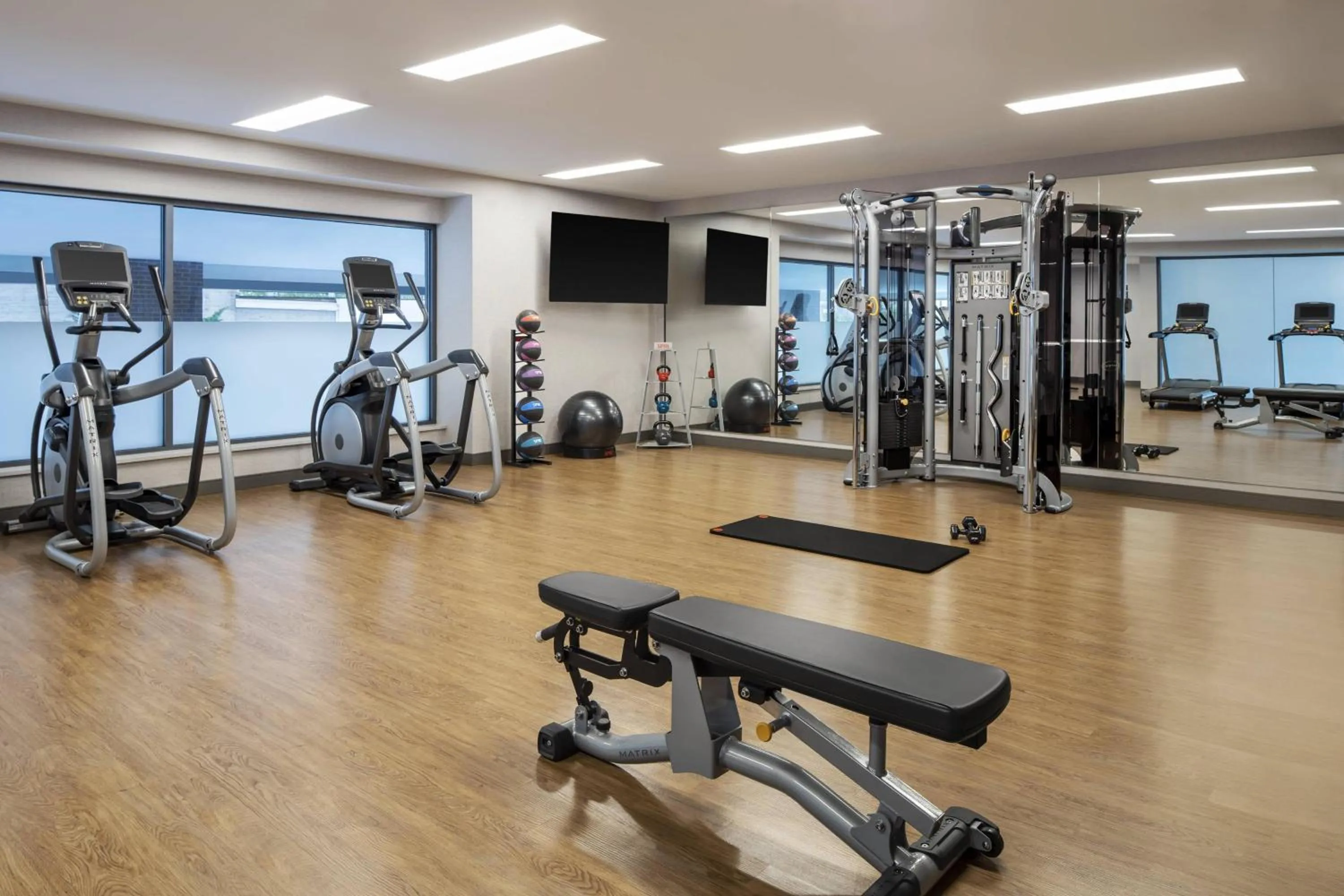 Fitness centre/facilities in AC Hotel by Marriott Louisville Downtown