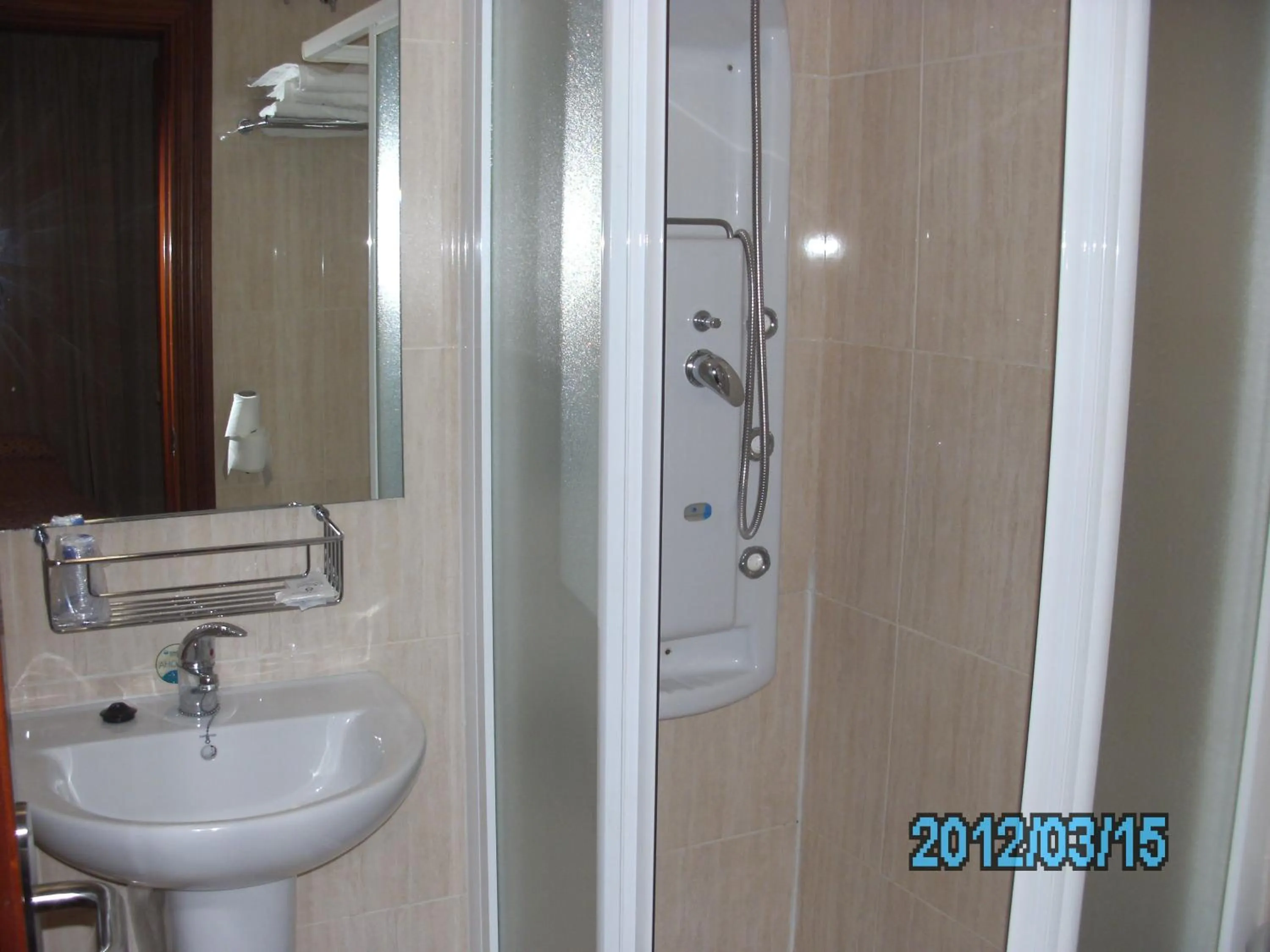 Bathroom in Hotel La Duquesa