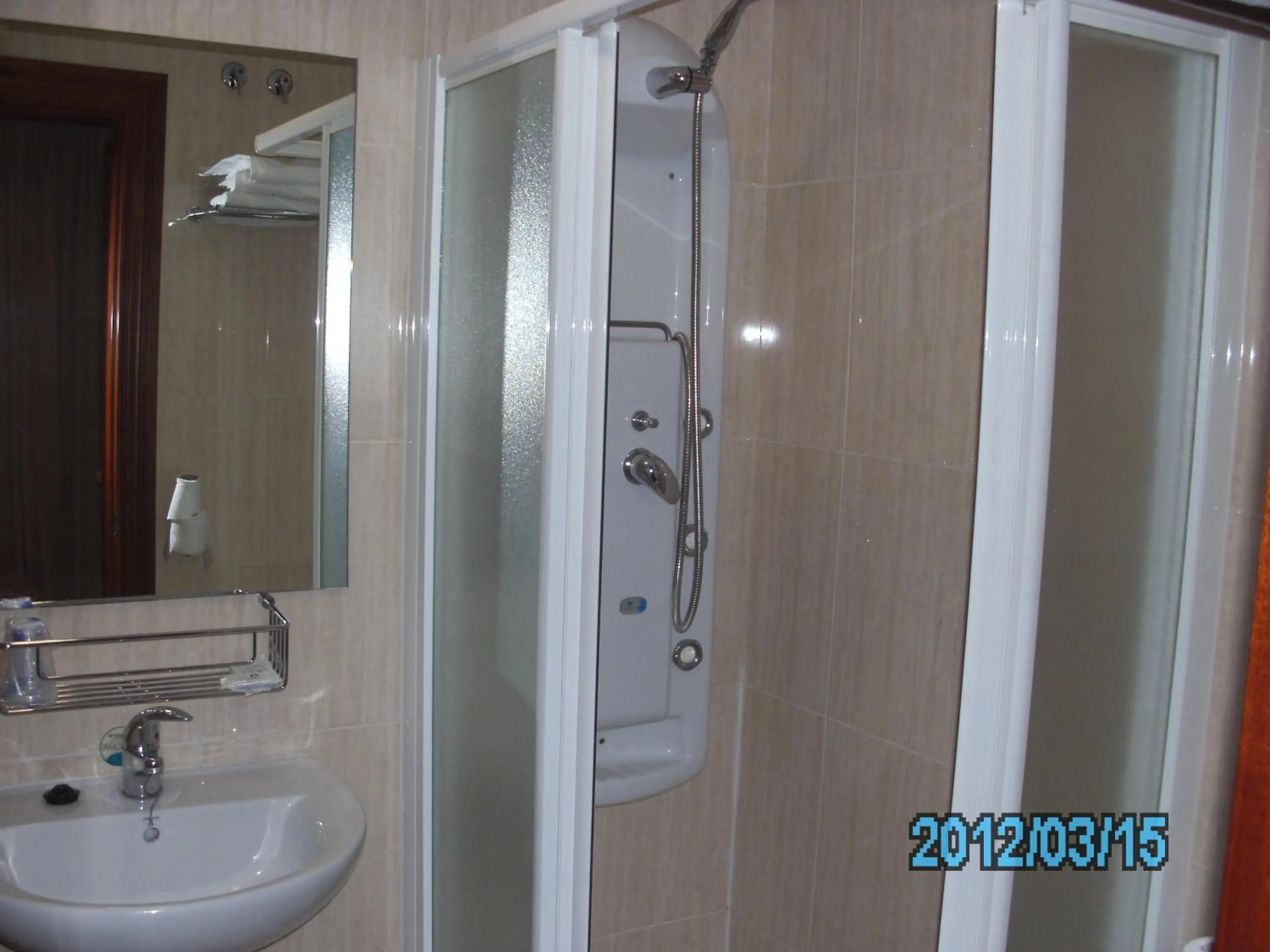 Bathroom in Hotel La Duquesa