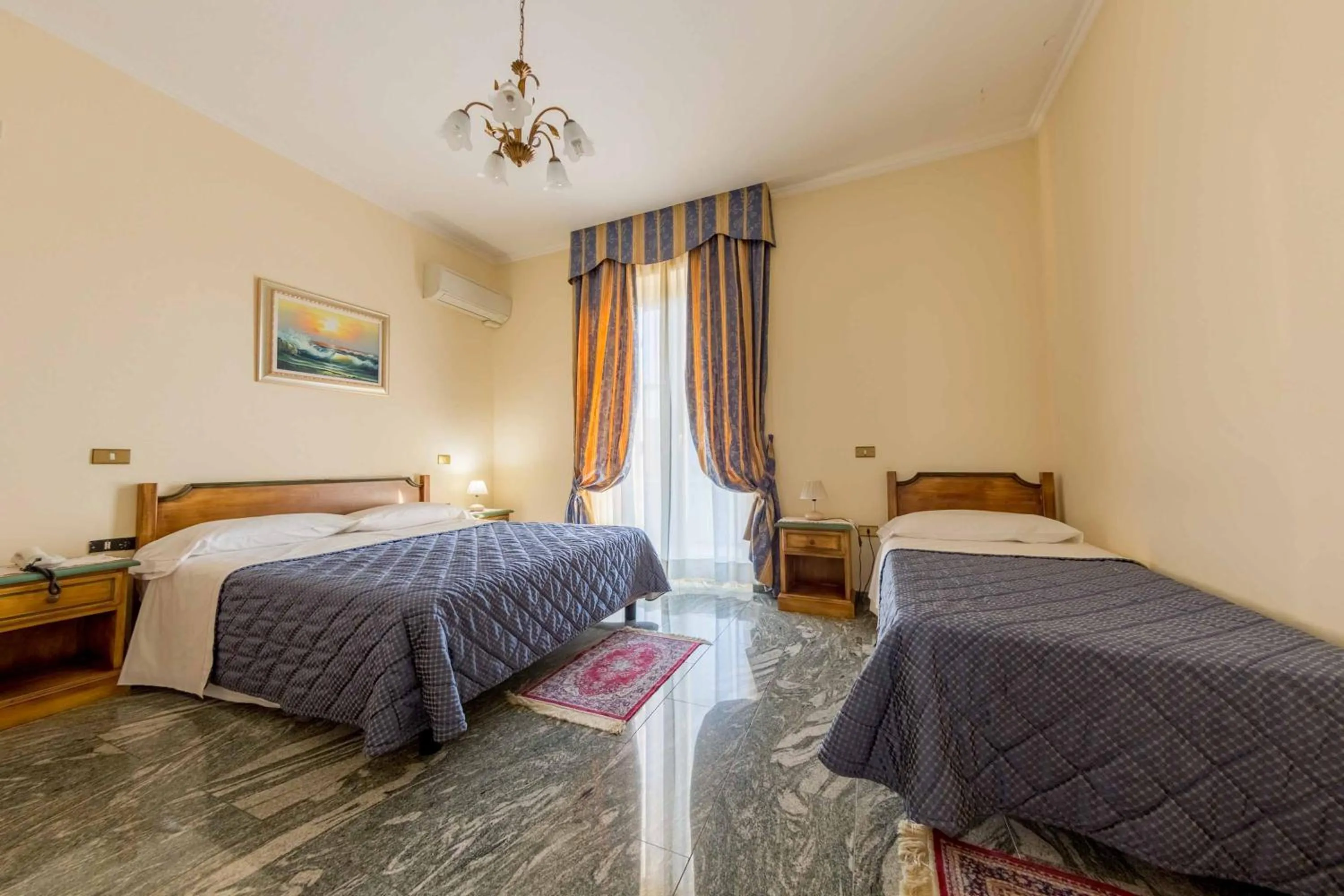 Photo of the whole room, Bed in Hotel Aquila