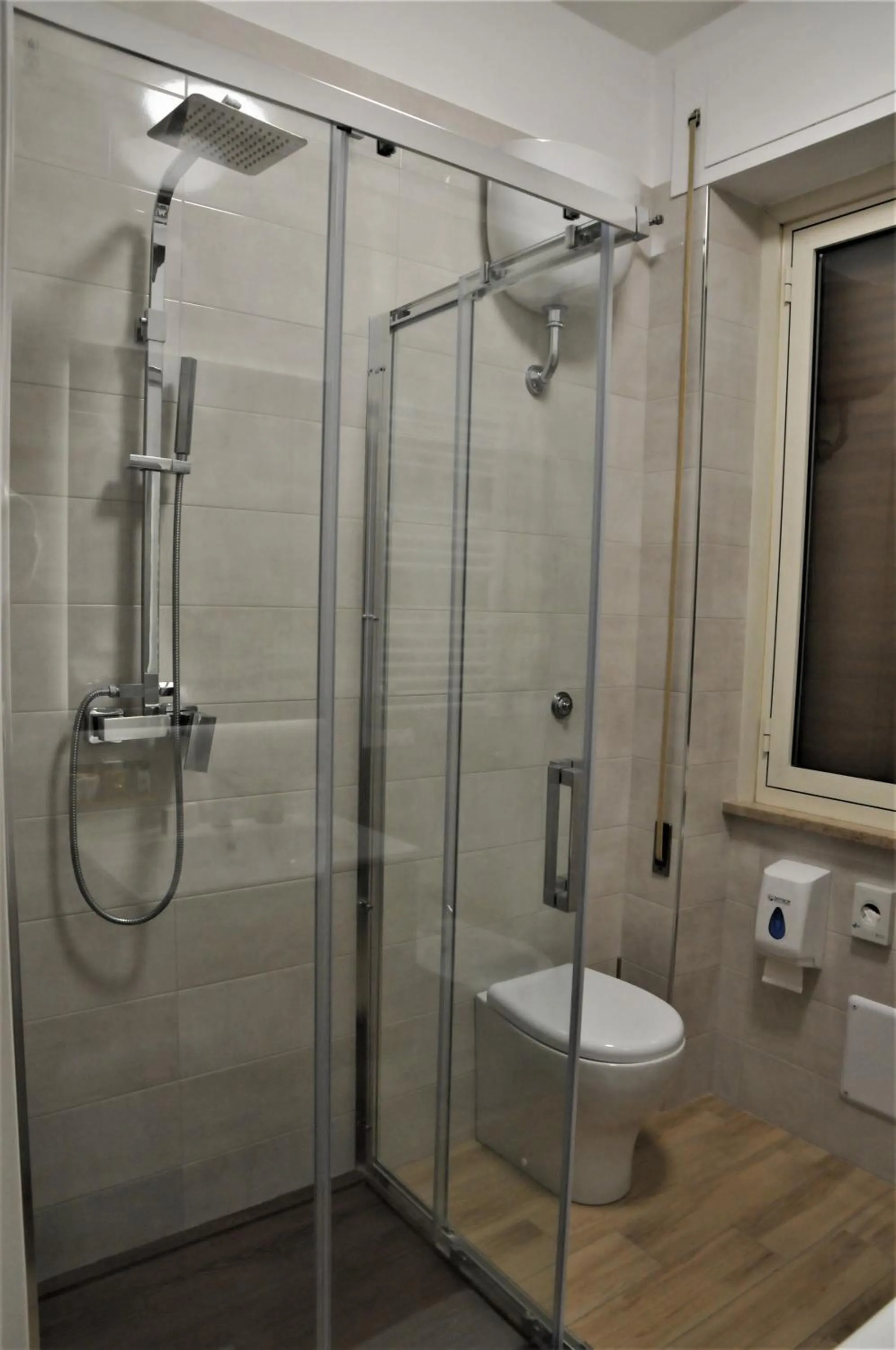 Toilet in Hotel Aquila