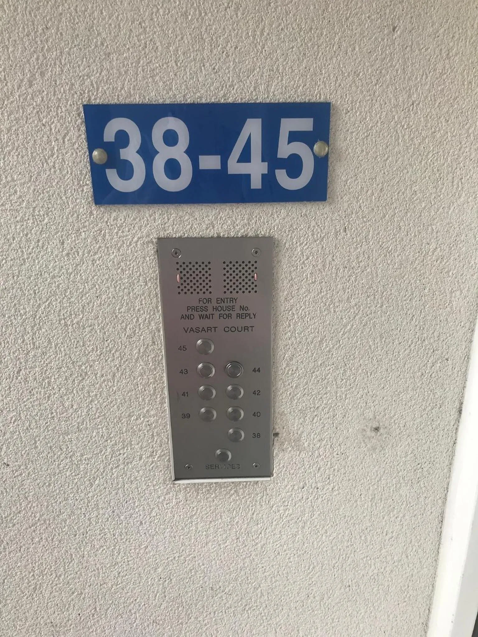 Caledonian Apartment