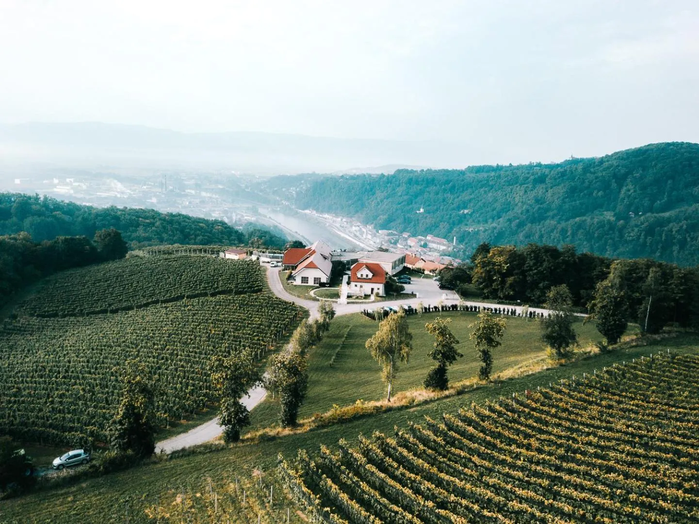 Tri lučke Hotel & Restaurant