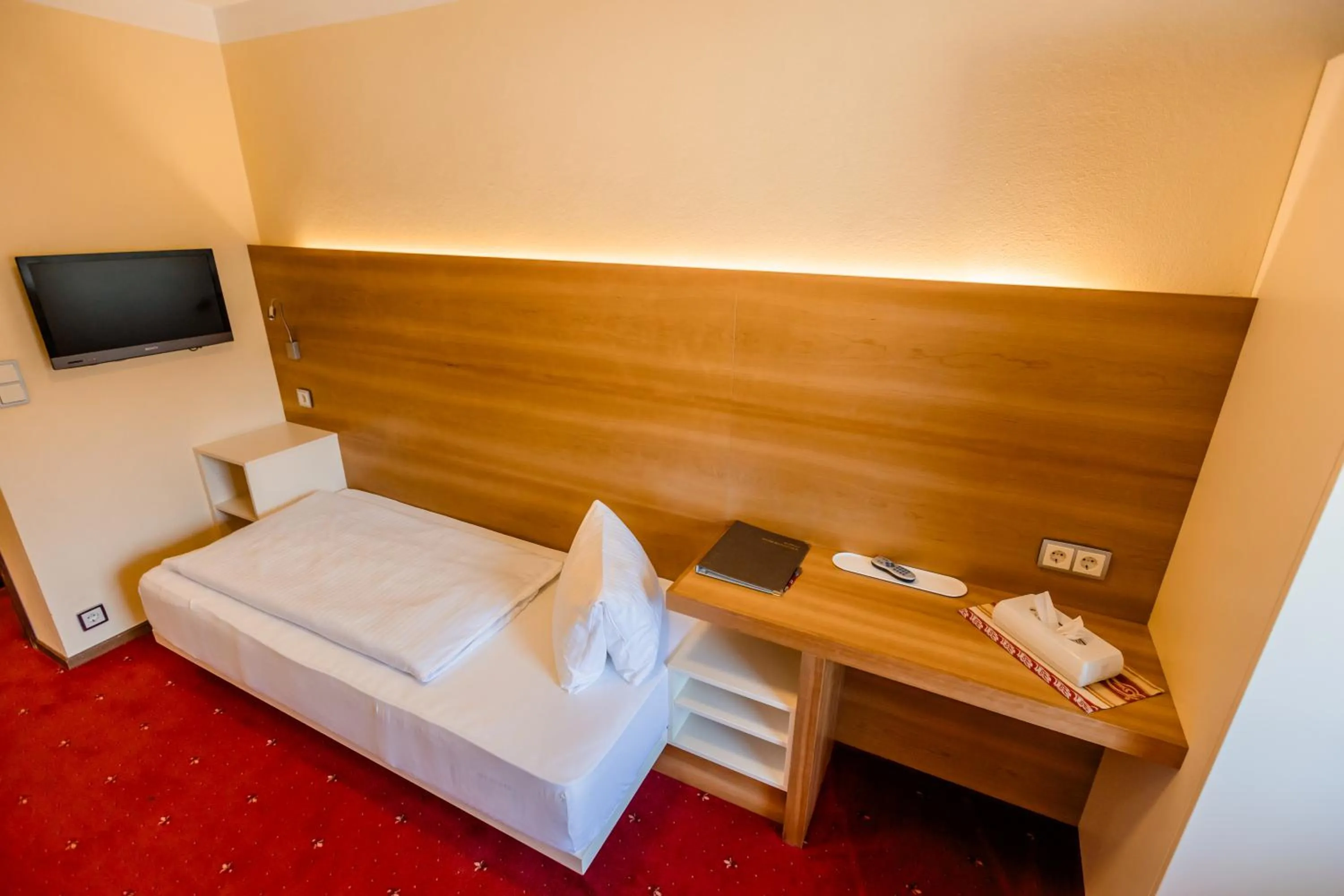 Bedroom, Bed in Gasthof Zinkenbachmühle