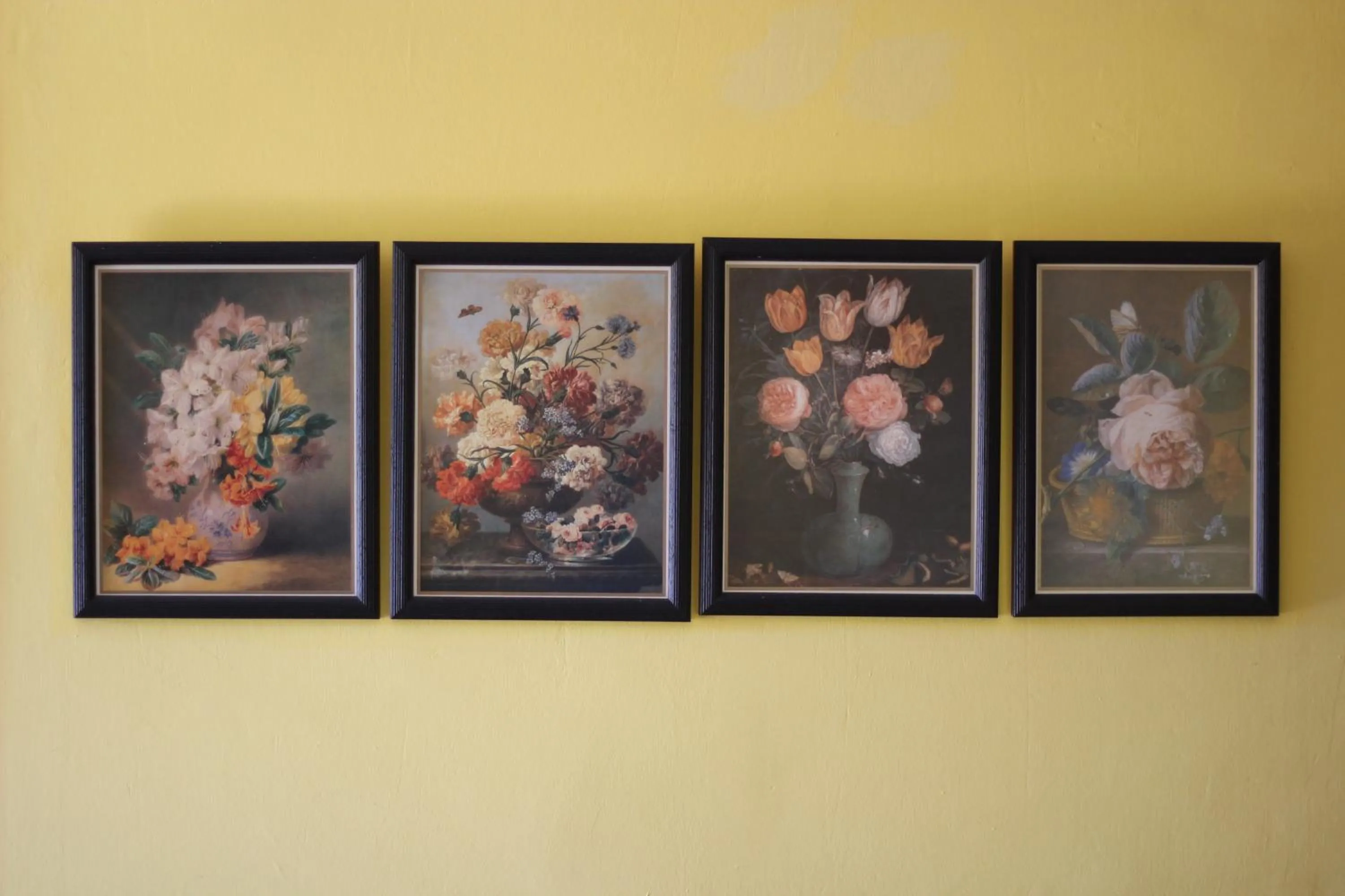 Library in Hotel La Posada de Lalola