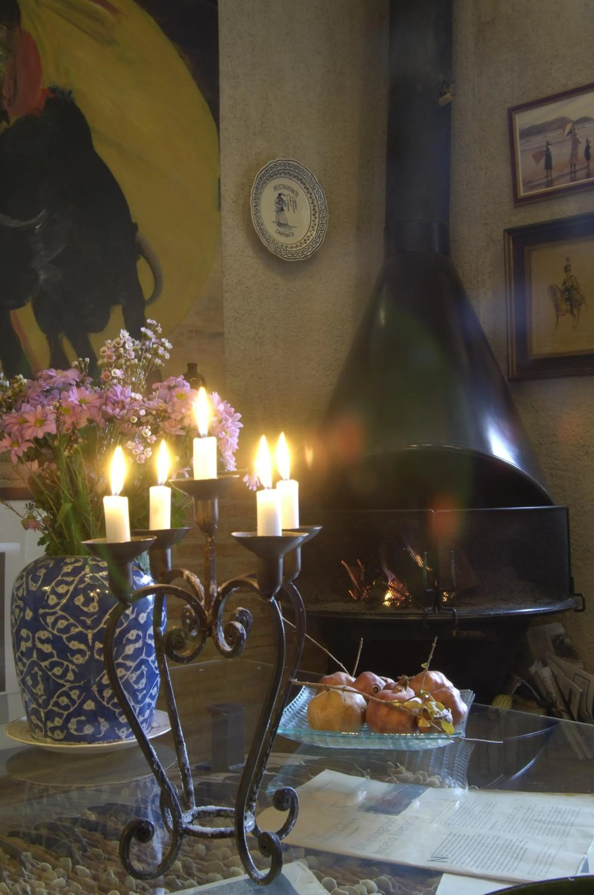 Library in Hotel La Posada de Lalola