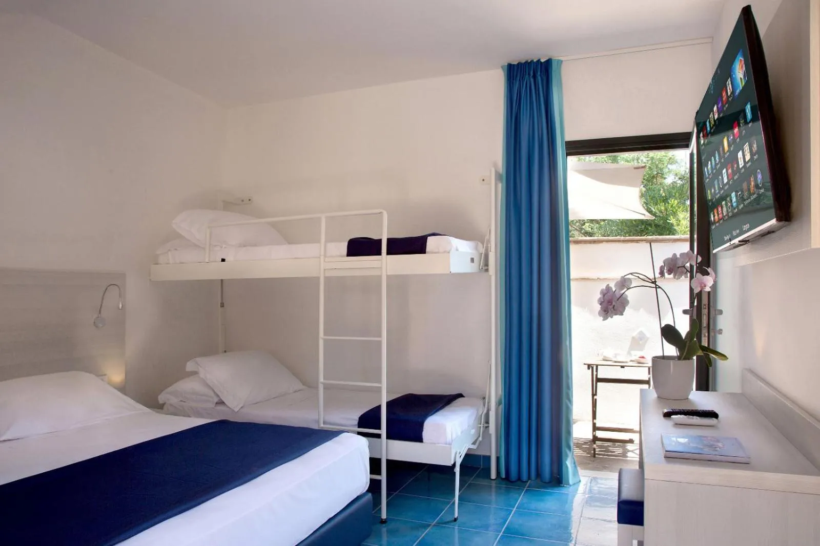 Torre San Vito Beach Hotel 3s