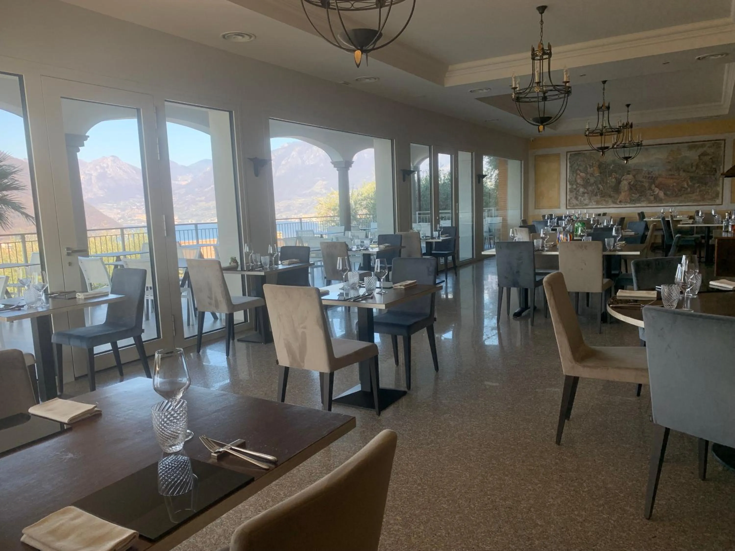 Restaurant/places to eat in Pernice 77