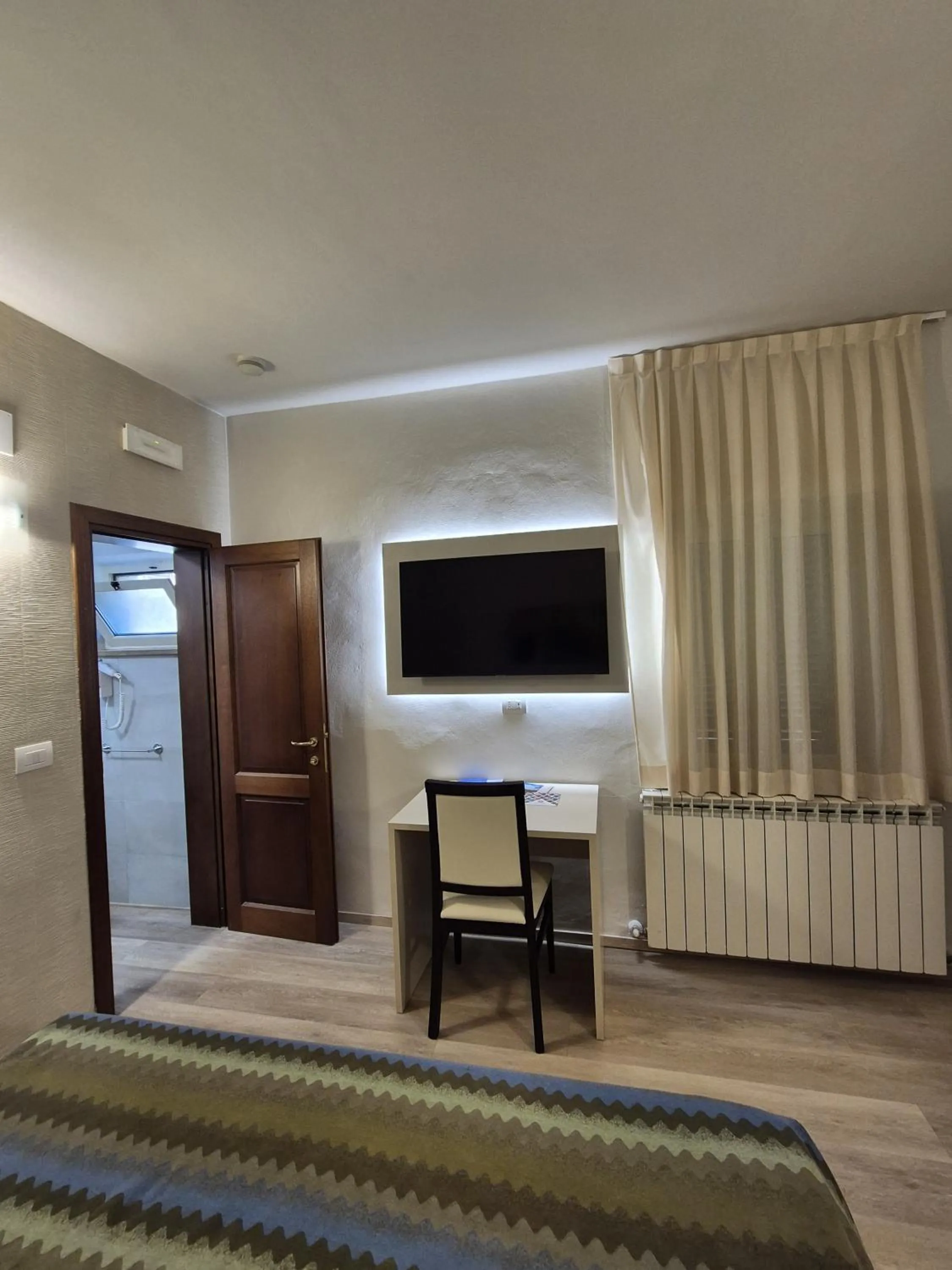 Photo of the whole room in Hotel Bellavista