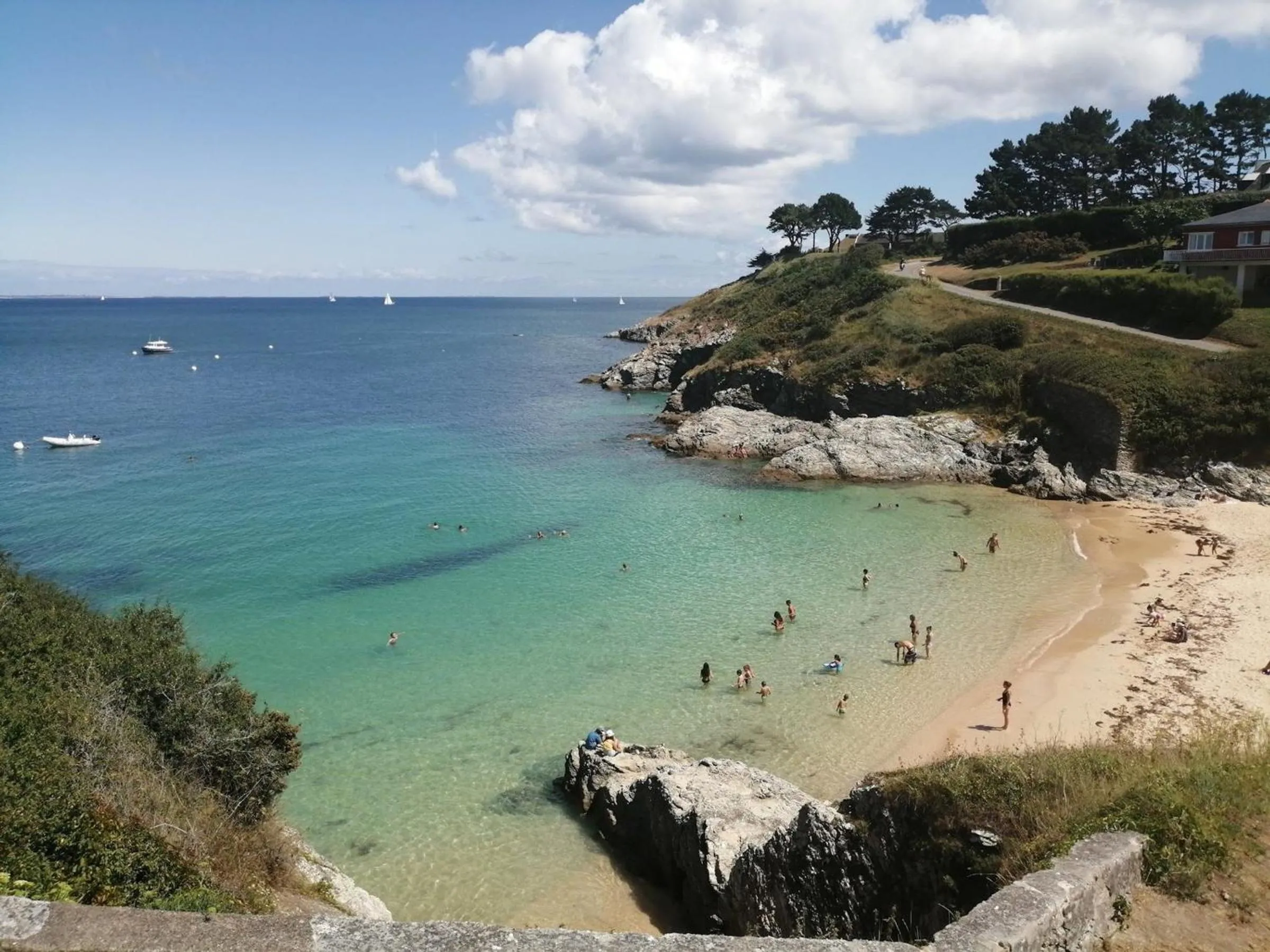 Maison calme avec jardin au centre de Le Palais, proche plage - FR-1-418-77