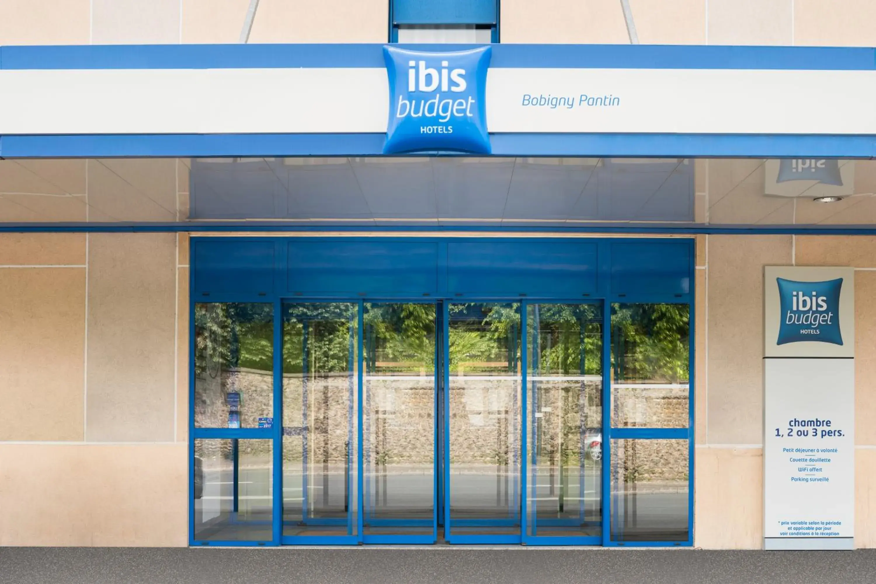 Property building in ibis Budget Bobigny Pantin