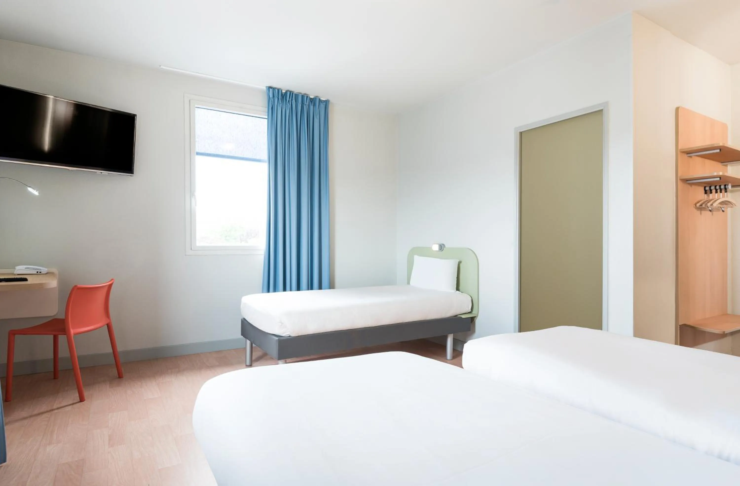 Property building in ibis Budget Bobigny Pantin