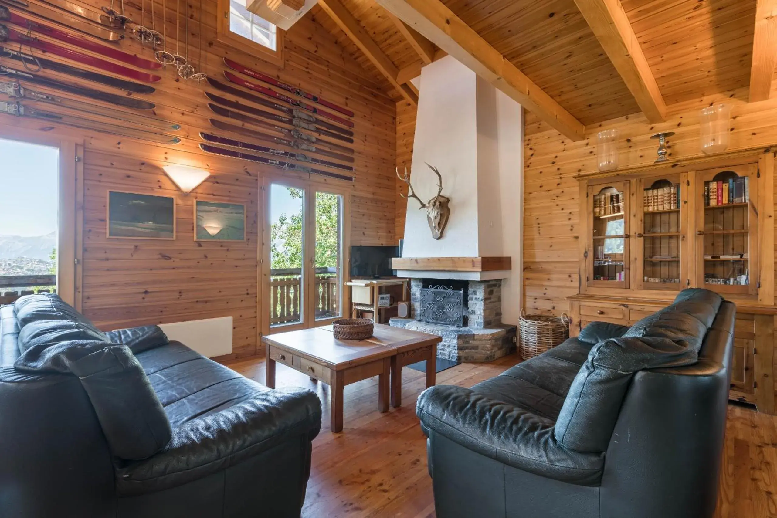 Aeolus MOUNTAIN & QUIET chalet 12 pers by Alpvision Résidences Aeolus MOUNTAIN & QUIET chalet 12 pers by Alpvision Résidences