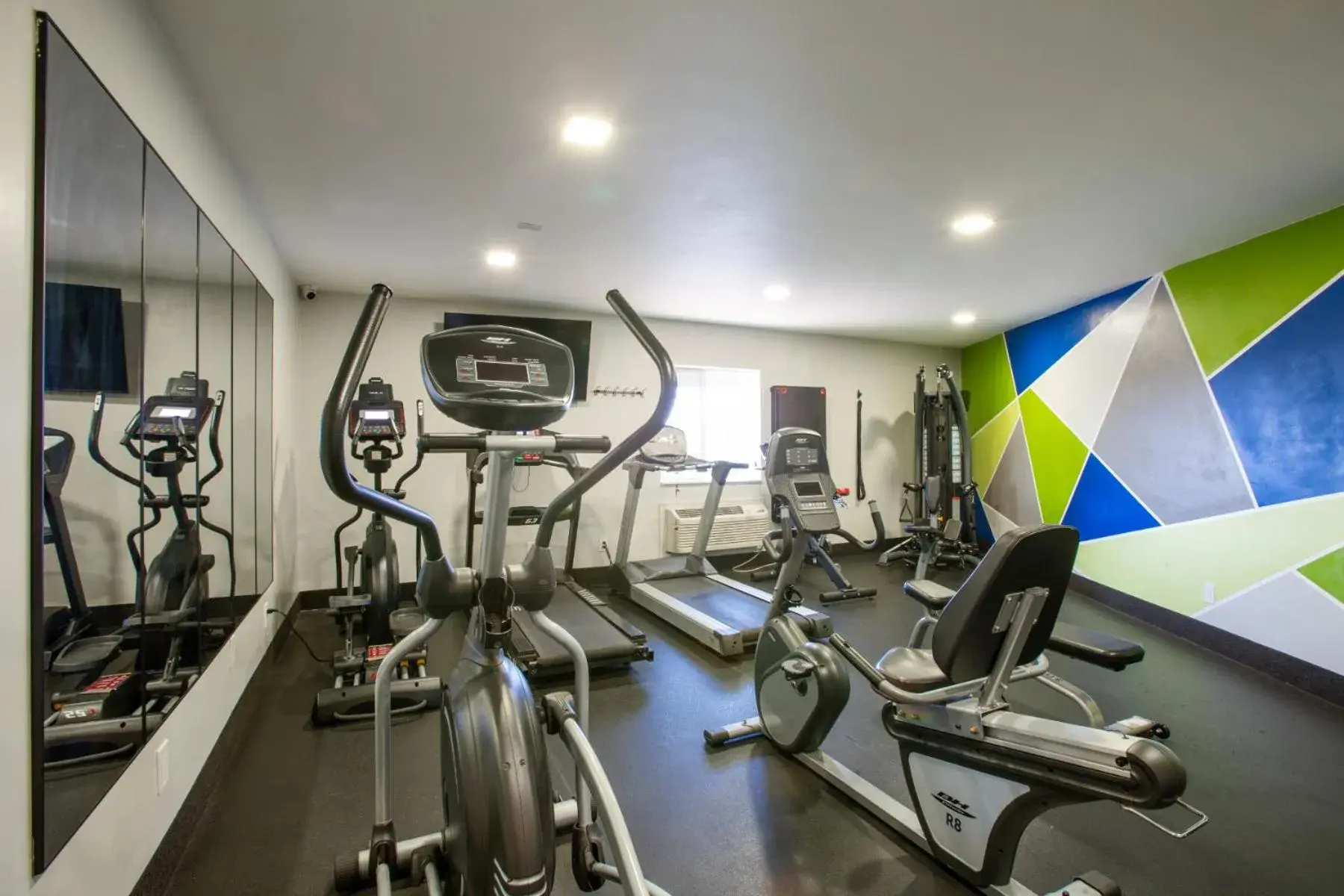 Fitness centre/facilities in Hotel Elev8 Flagstaff, Trademark Collection by Wyndham Fitness centre/facilities in Hotel Elev8 Flagstaff, Trademark Collection by Wyndham